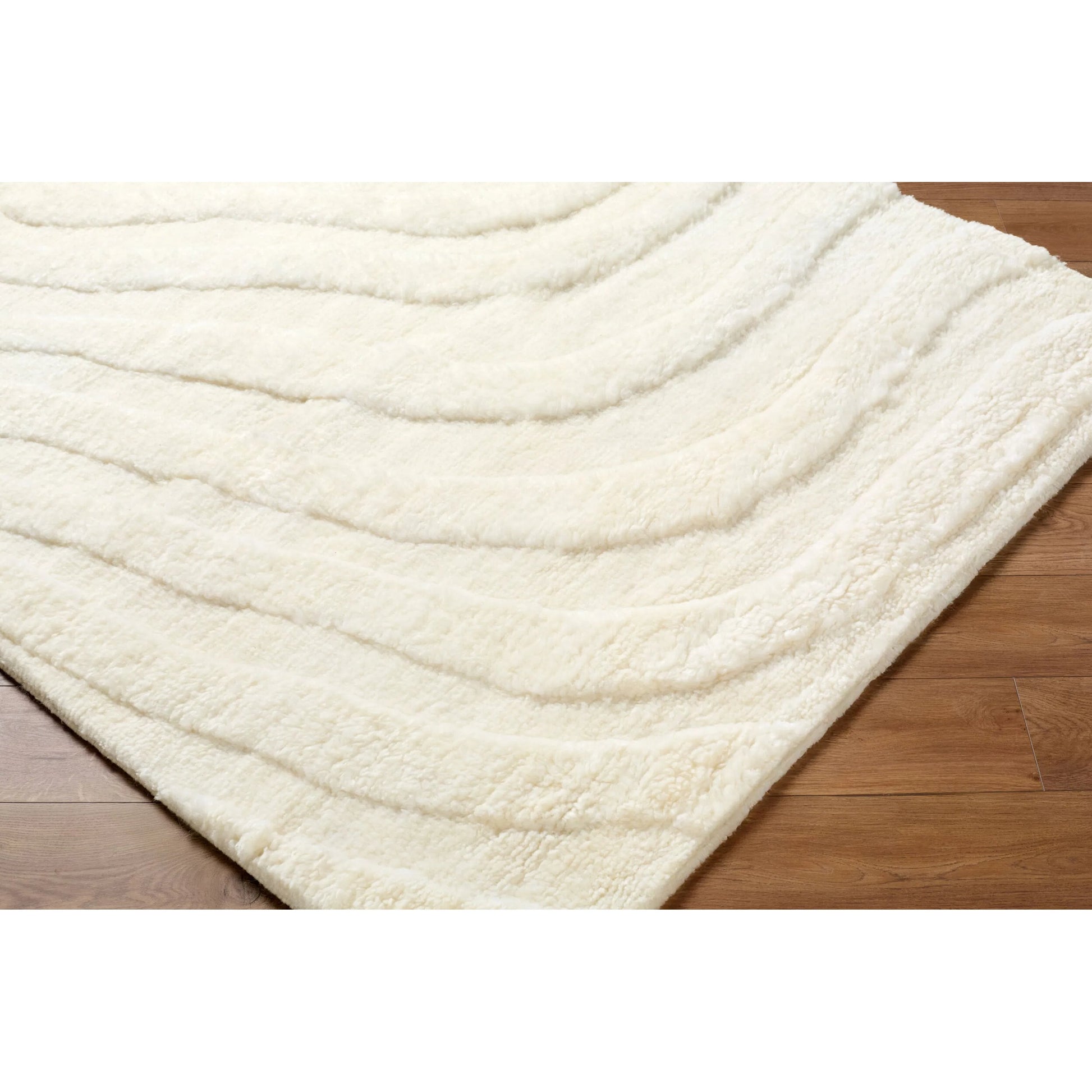 Manpura MPR-2304 Rug by Surya in ivory, cream, sandstone. Made from new zealand wool in a unique style.
