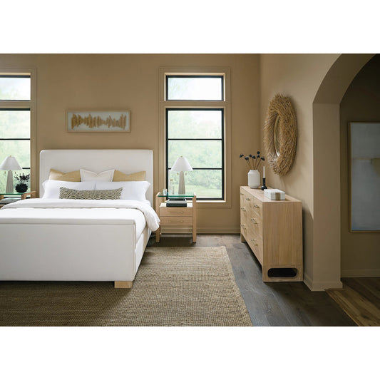 Banyon Bay King Upholstered Bed by Hooker Furniture in beige. Made from 100% polyester in a unique style.