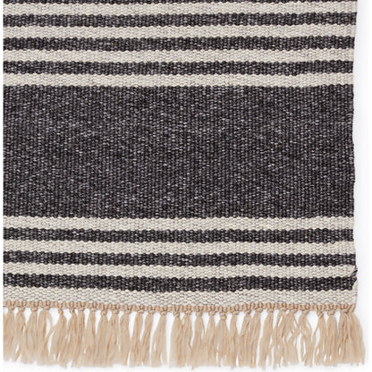 Morro Bay MRB03 Indoor/Outdoor Rug by Jaipur Living. Made from 100% polypropylene in a unique style.