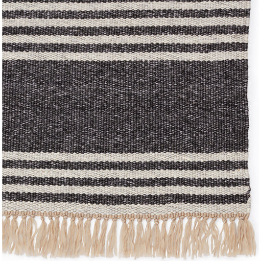 Morro Bay MRB03 Indoor/Outdoor Rug by Jaipur Living. Made from 100% polypropylene in a unique style.