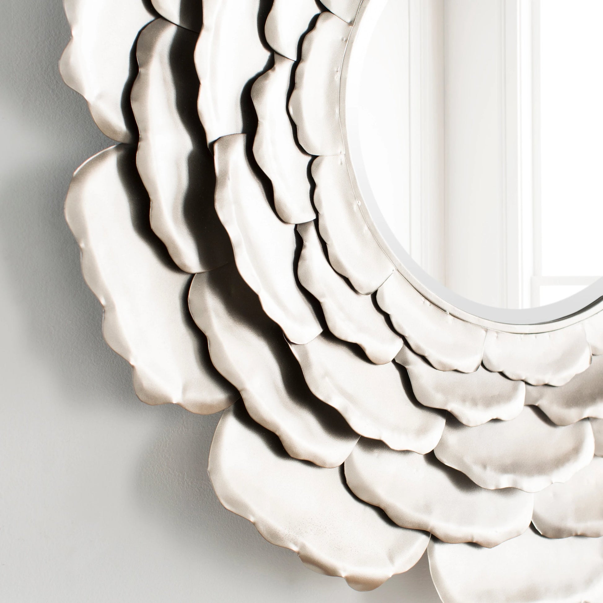 Lotus - 16868 by Surya in mirrored. Made from metal in a modern style.