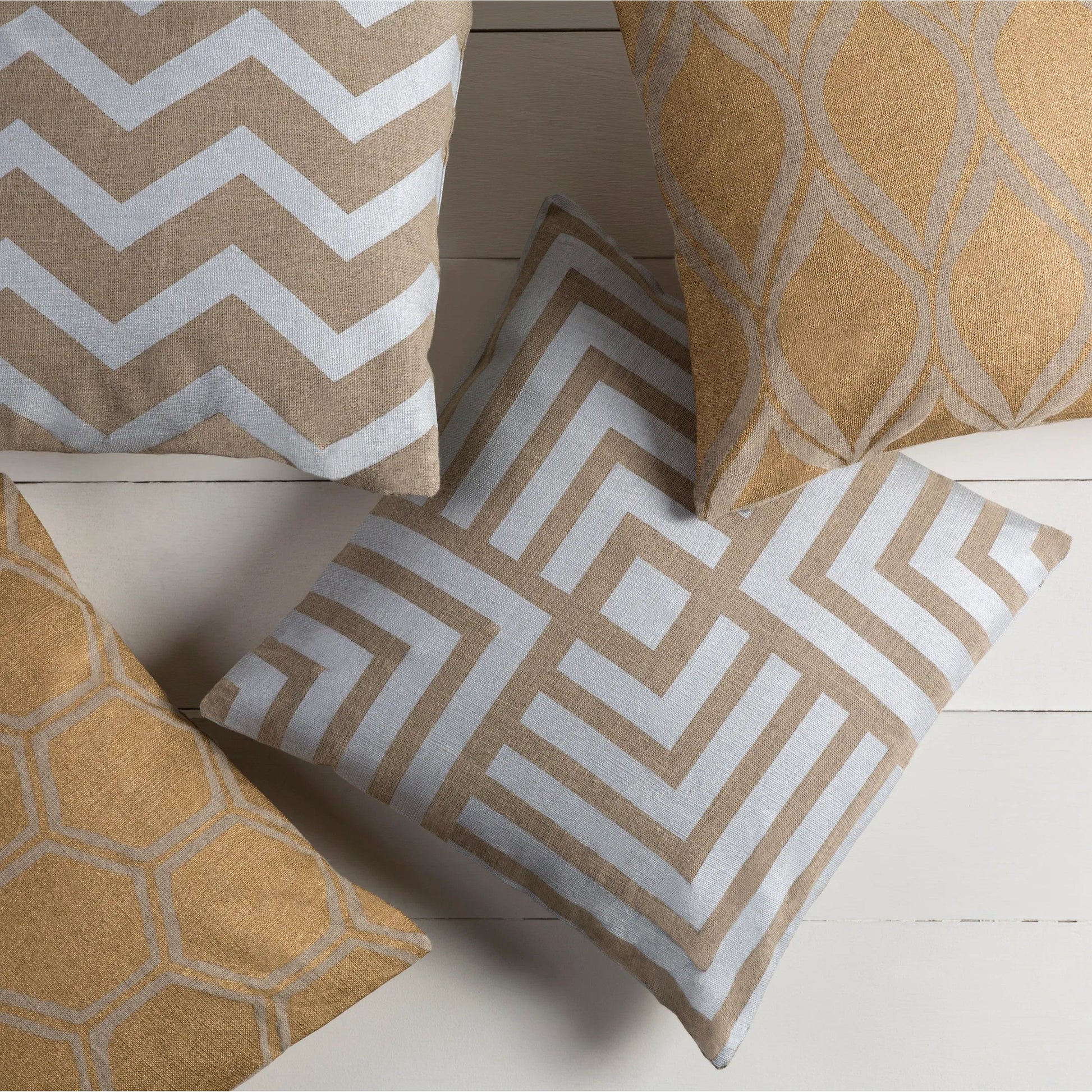 Metallic Stamped Pillow - 29832 by Surya. Made from 100% linen in a modern style.