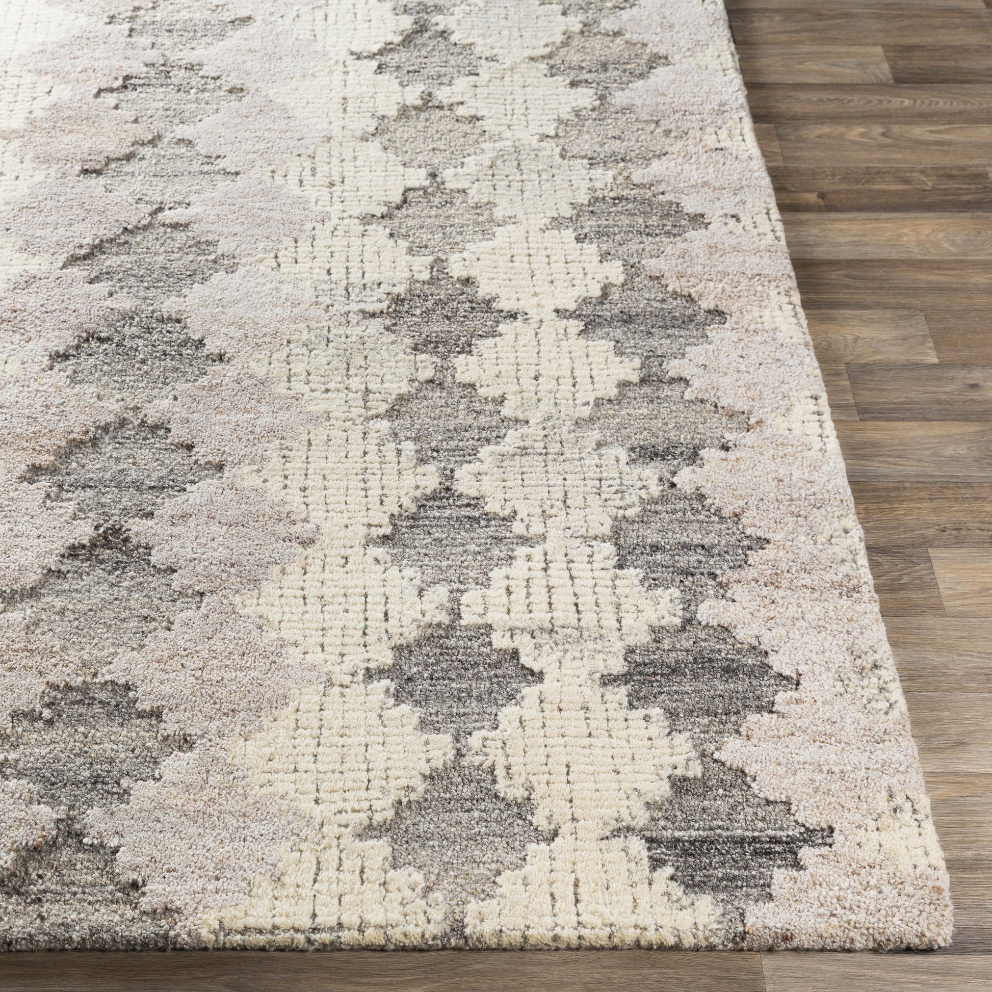 Montclair Rug - 23782 by Surya. Made from 55% wool, 45% viscose in a unique style.
