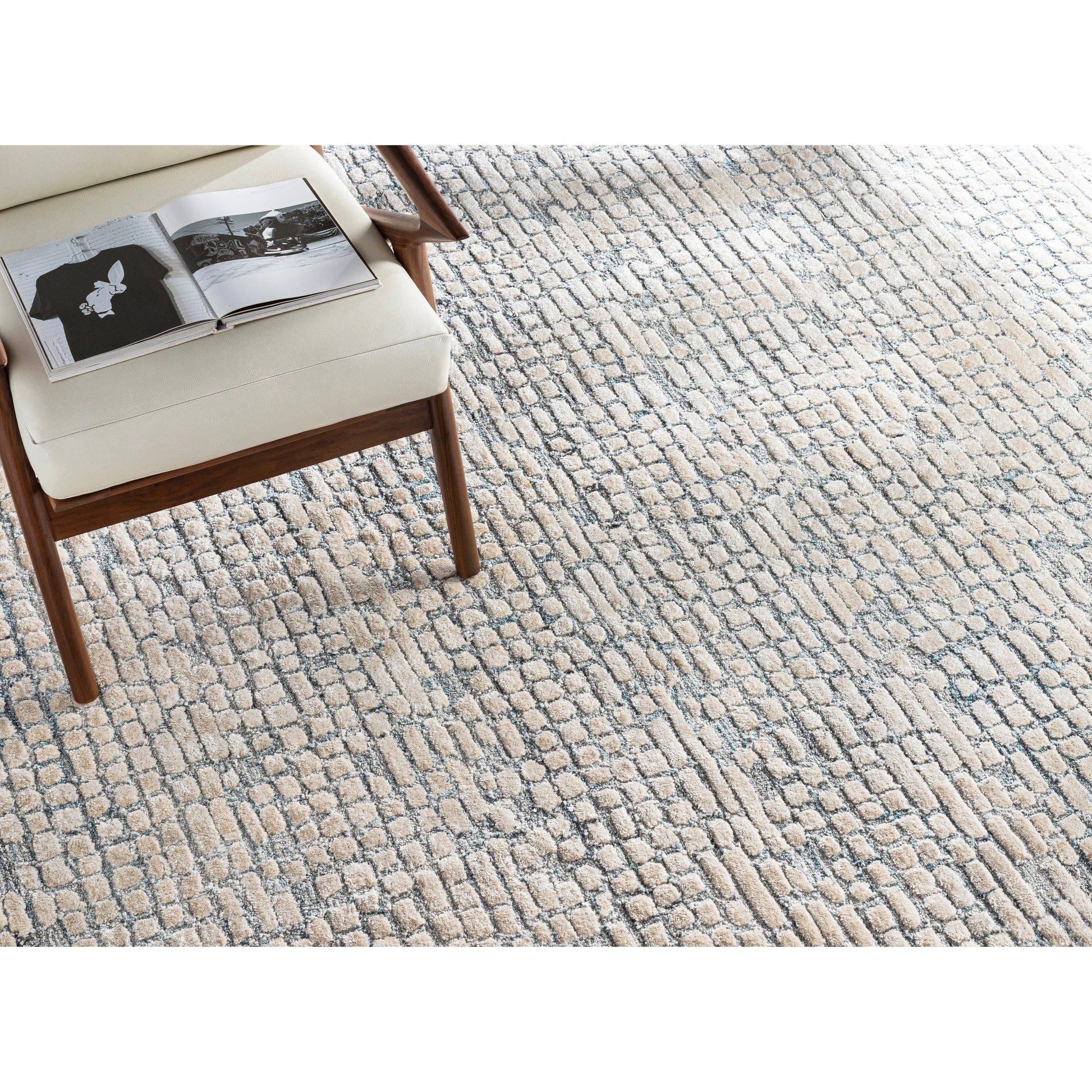 Montclair Rug - 23783 by Surya. Made from 80% viscose, 20% wool in a unique style.