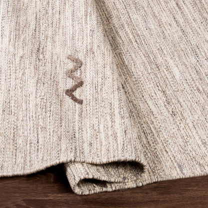 Montezuma Rug - 13125 by Livabliss in light gray, light brown. Made from 20% cotton, 80% wool in a unique style.