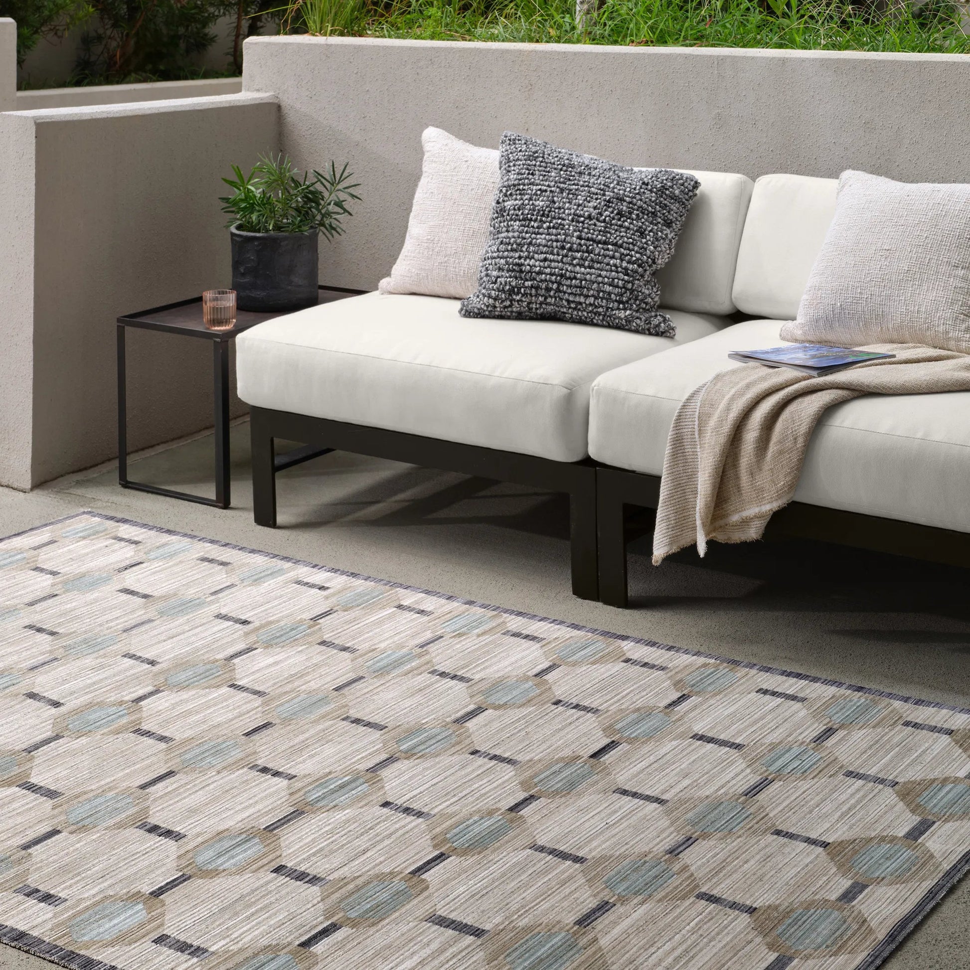 Muted Mosaic MUM03 Indoor/Outdoor Rug by Jaipur Living in blue, gray. Made from 100% polyester in a unique style.