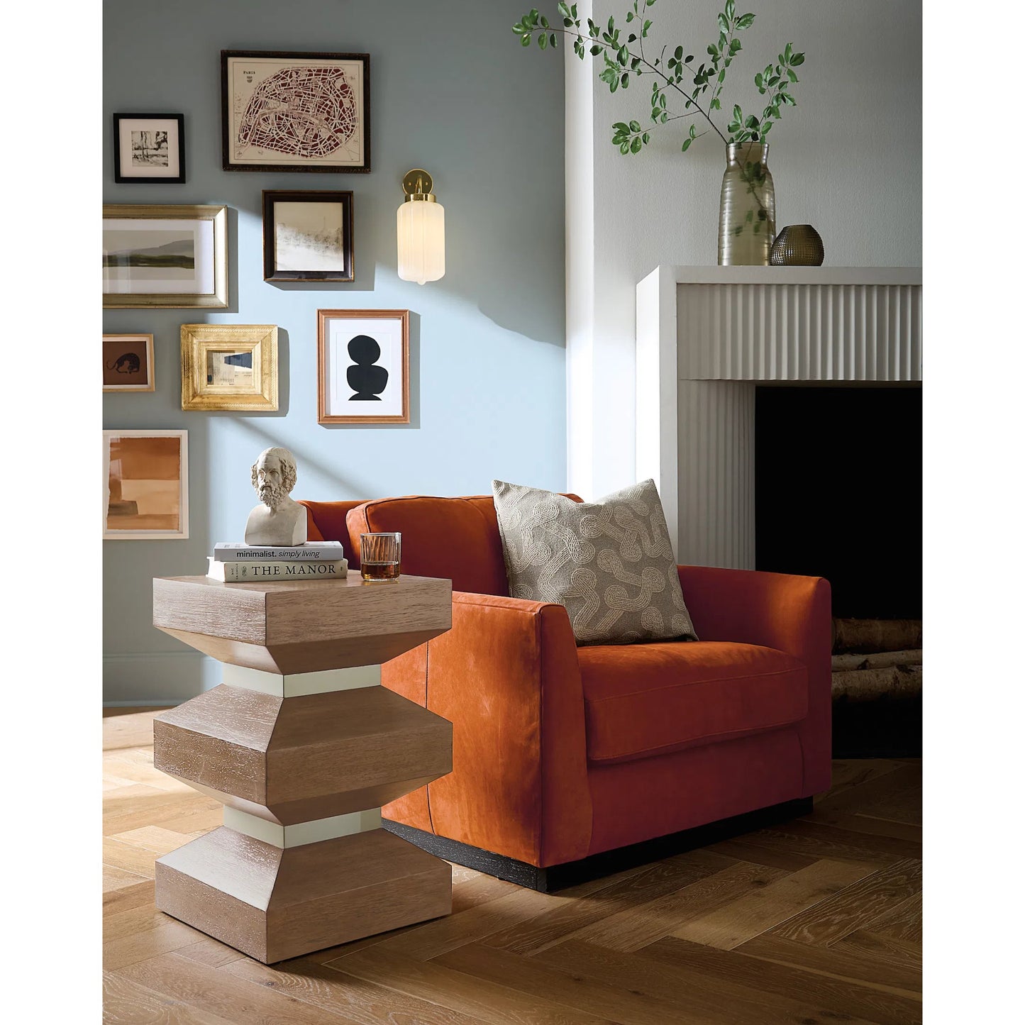 003 SI-2250689 | Lifestyle | Sonnet Square End Table by Hooker Furniture in medium wood and wren. Made from unique in a transitional style.