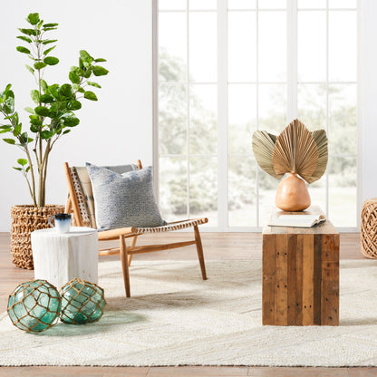 Naturals Tobago NAT36 Rug by Jaipur Living. Made from 100% jute in a unique style.