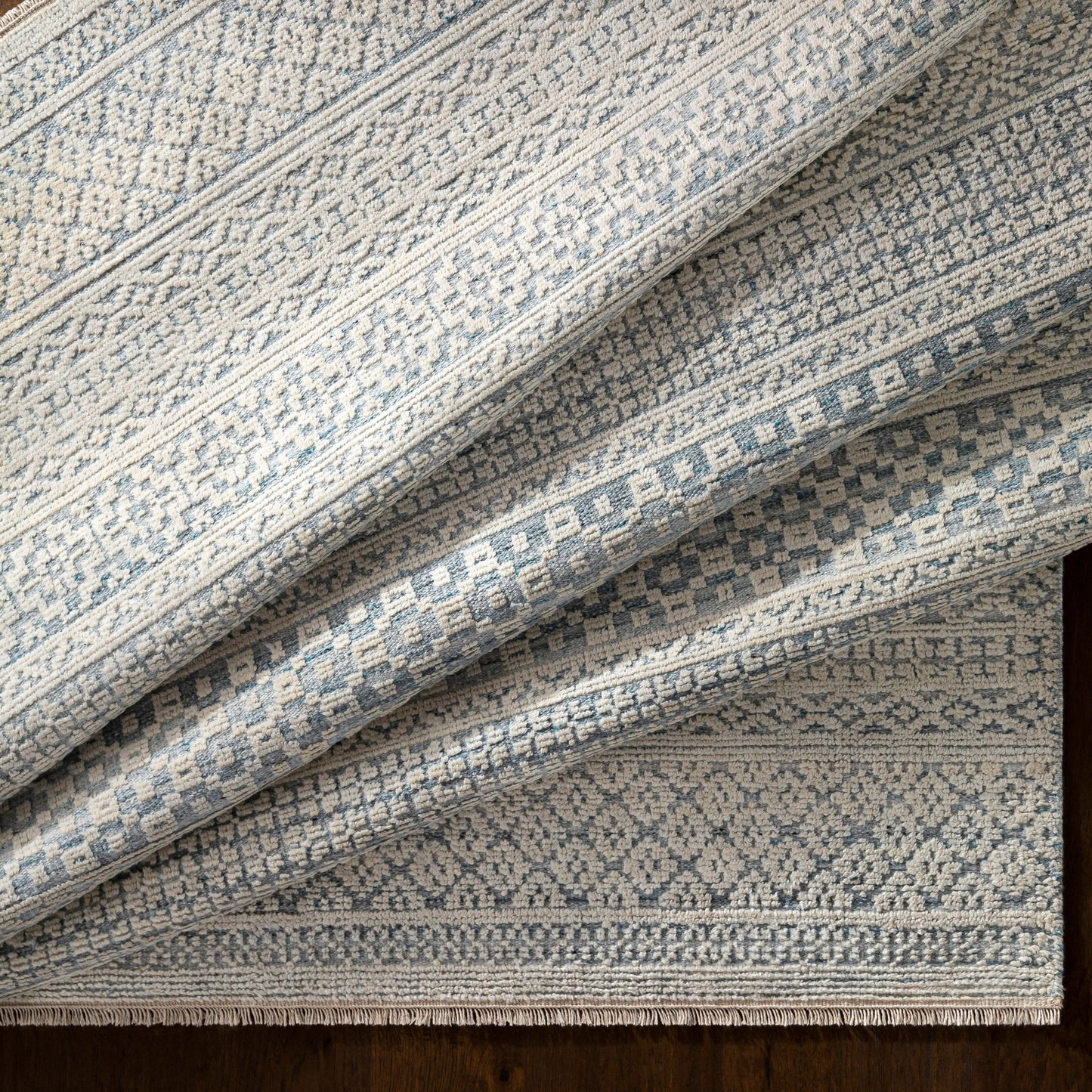 016 SI-1887417,SI-1887418,SI-1887419,SI-1887420,SI-1887421,SI-1887422 | Closeup | Nobility Rug - 25136 by Surya. Made from 60% wool, 20% polyester, 20% viscose in a unique style.