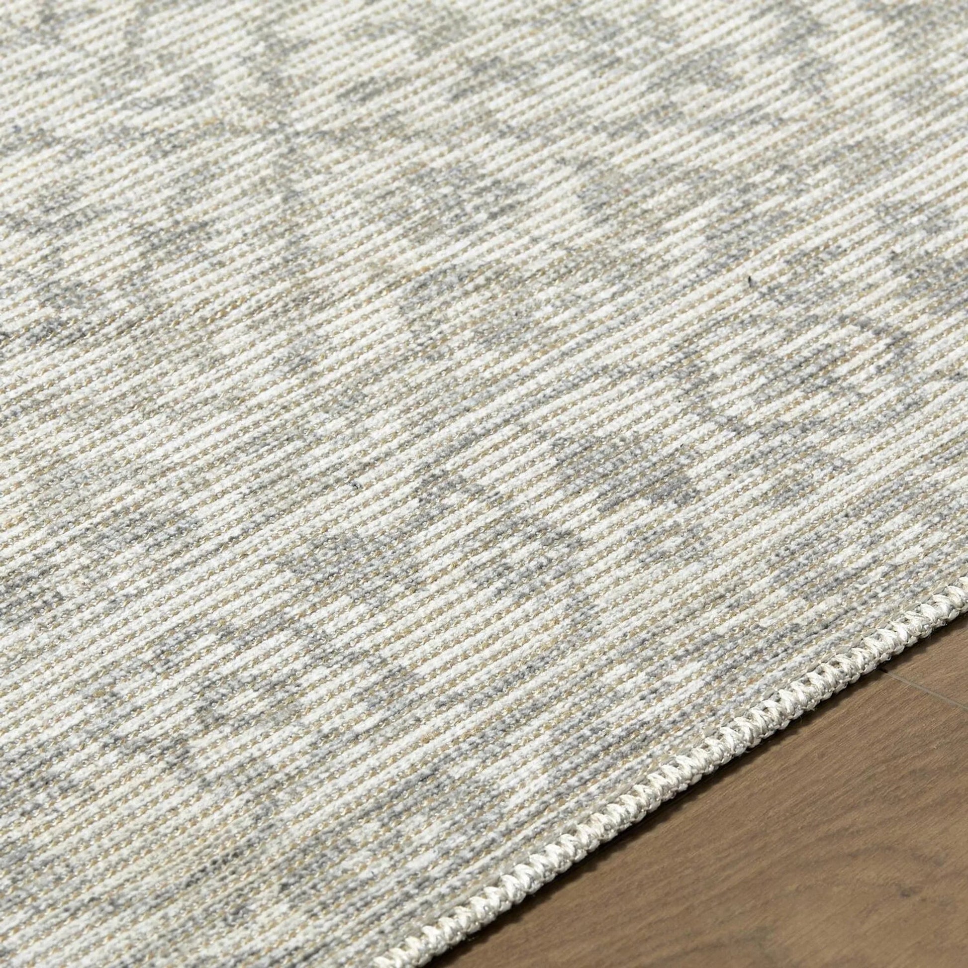 Maan NBMA-2300 Rug by Nabela Noor x Livabliss. Made from jute, polyester in a unique style.