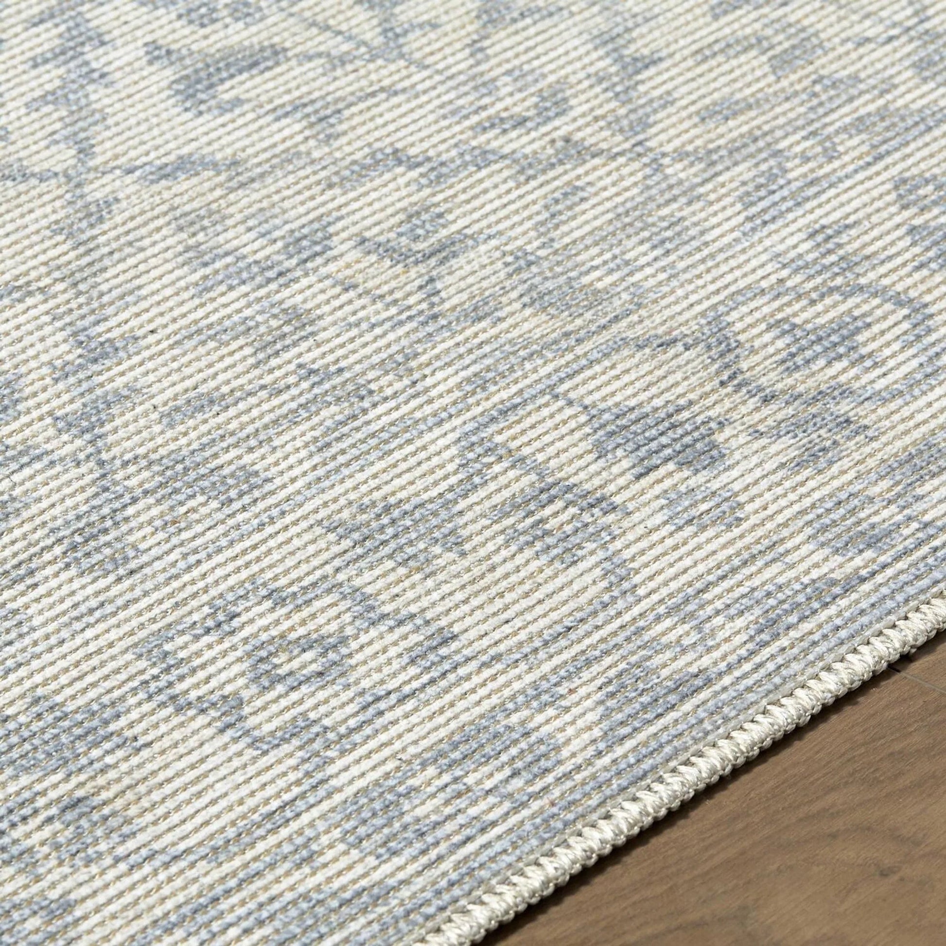 Maan NBMA-2300 Rug by Nabela Noor x Livabliss. Made from jute, polyester in a unique style.