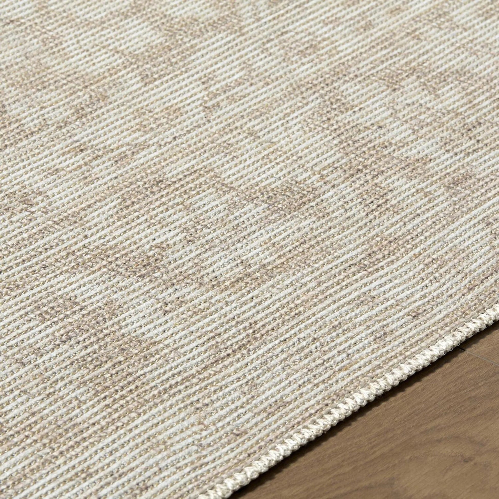 Maan NBMA-2303 Rug by Nabela Noor x Livabliss. Made from jute, polyester in a unique style.