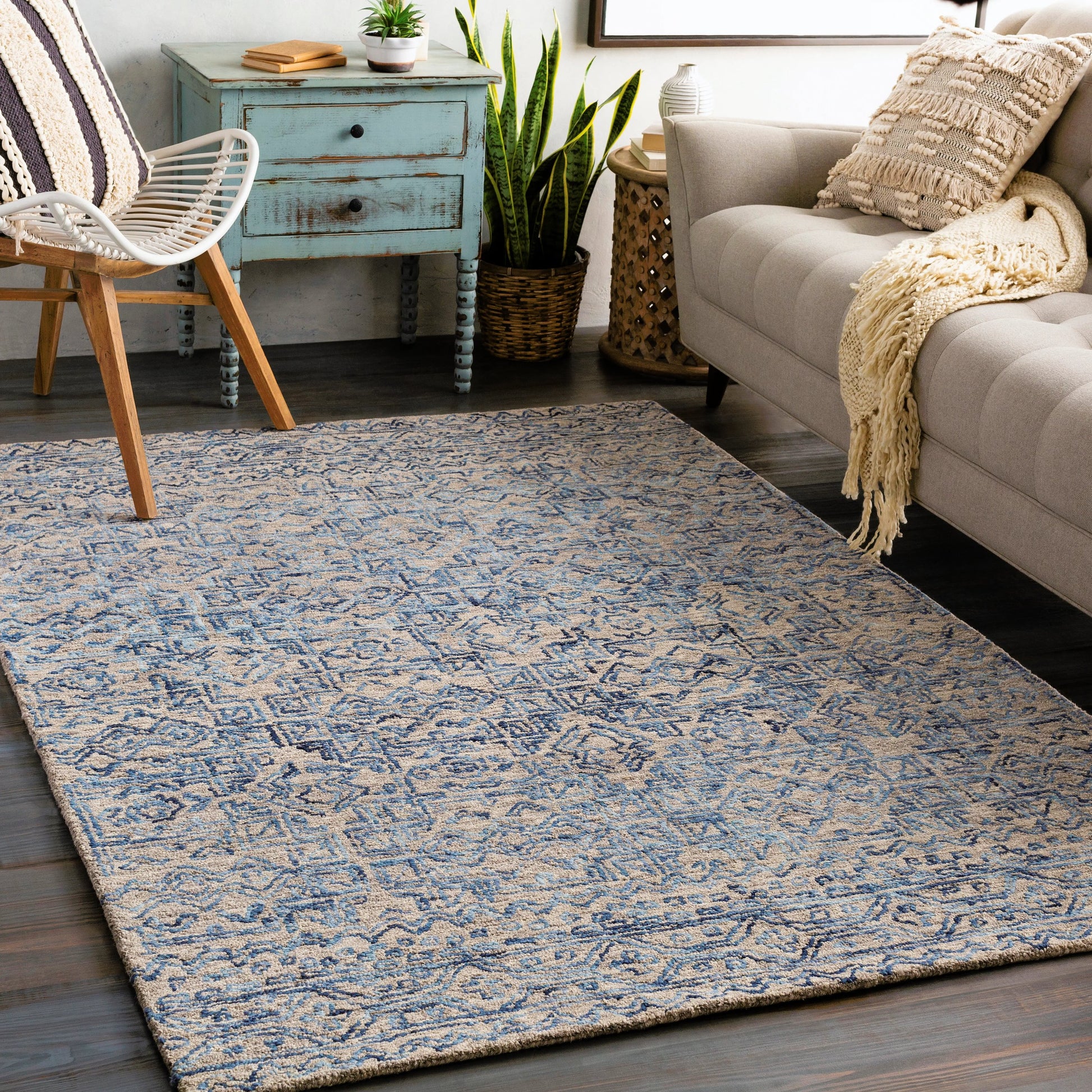 Newcastle Rug - 23669 by Livabliss. Made from 100% wool in a unique style.