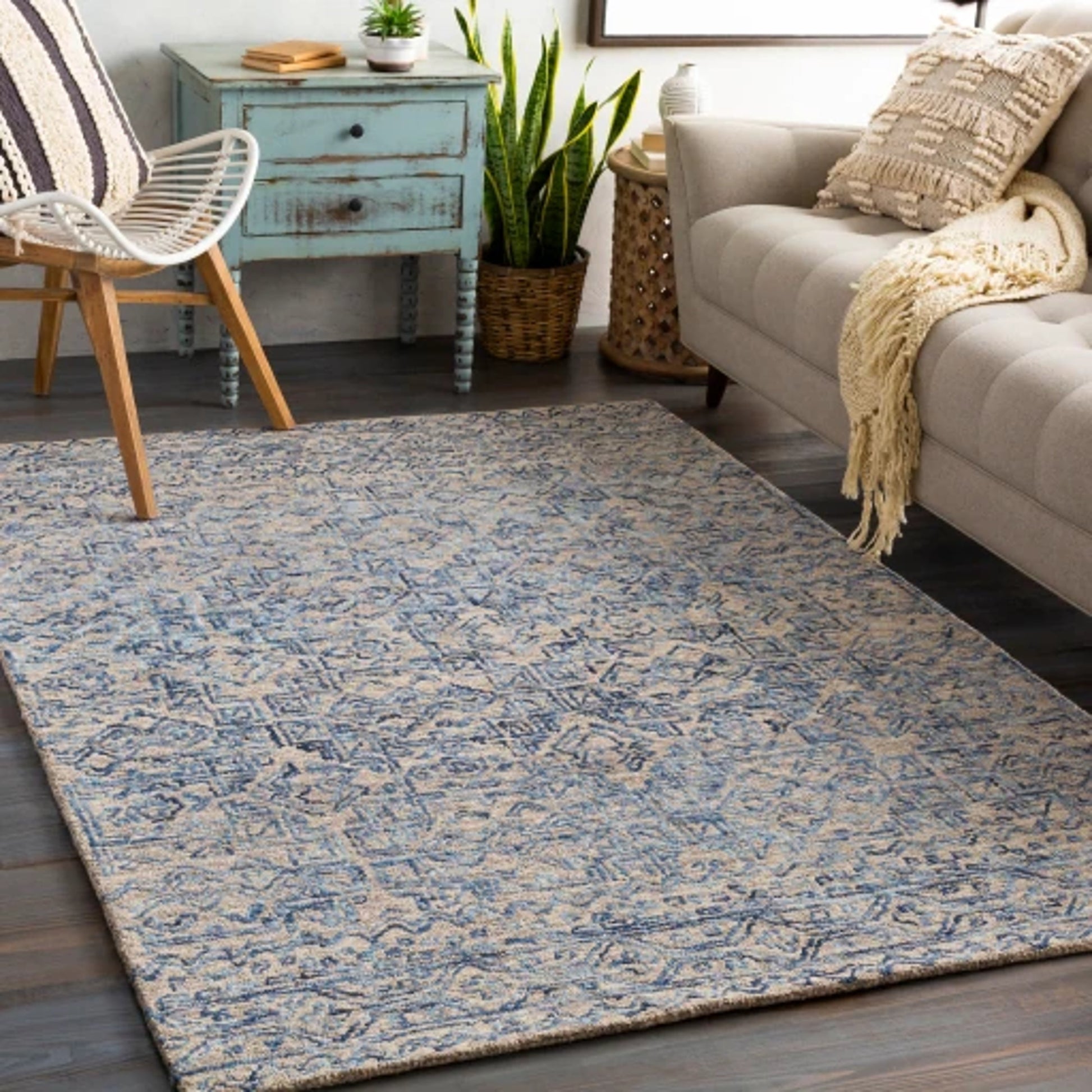 Newcastle Rug - 23669 by Livabliss. Made from 100% wool in a unique style.