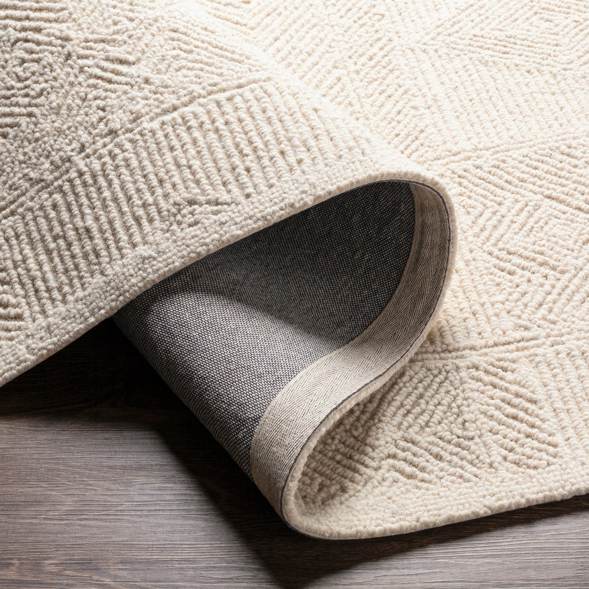 Newcastle Rug - 29984 by Livabliss in cream. Made from 100% wool in a unique style.