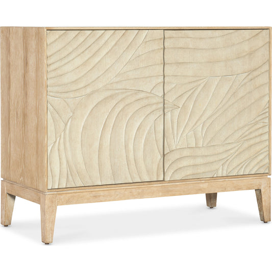 Retreat Carved Nightstand by Hooker Furniture in dune. Made from oak veneers, resin in a cottage & farmhouse style.