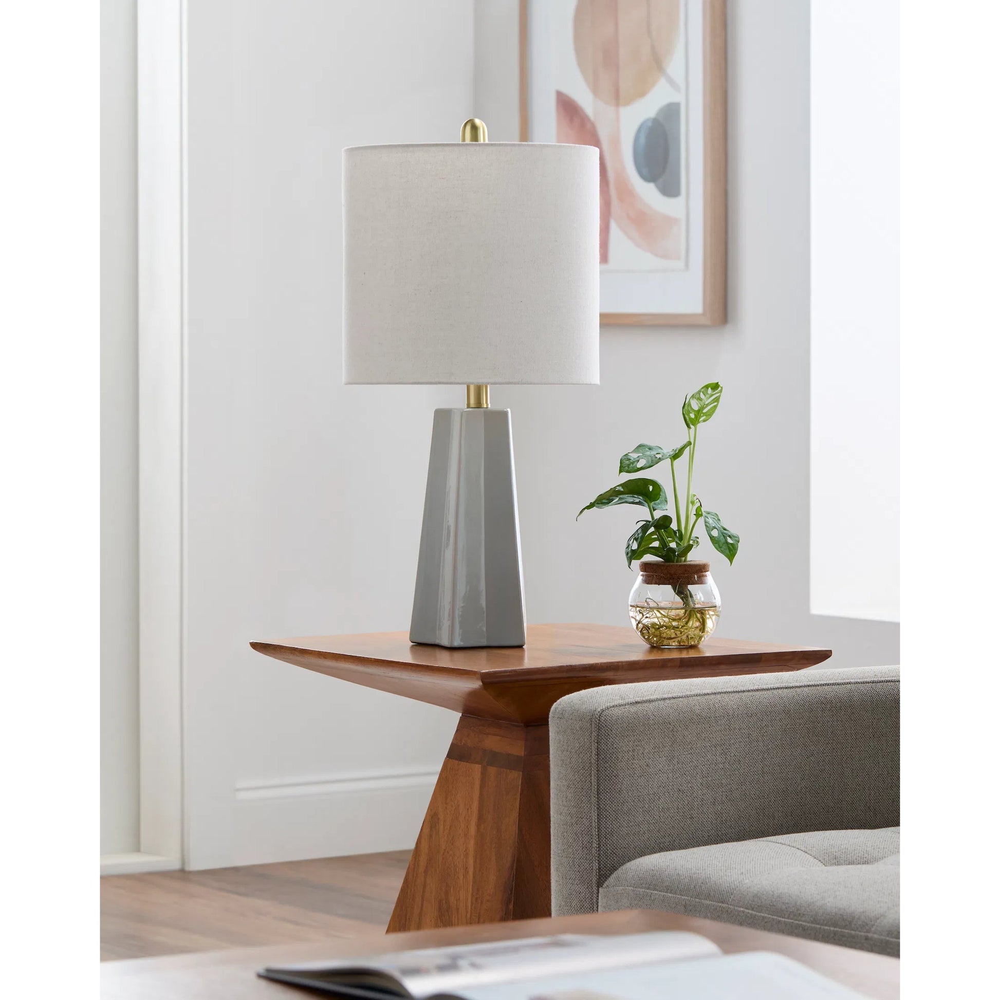 Stellan Accent Table Lamp by Livabliss. Made from ceramic, linen, polystyrene, iron in a modern style.