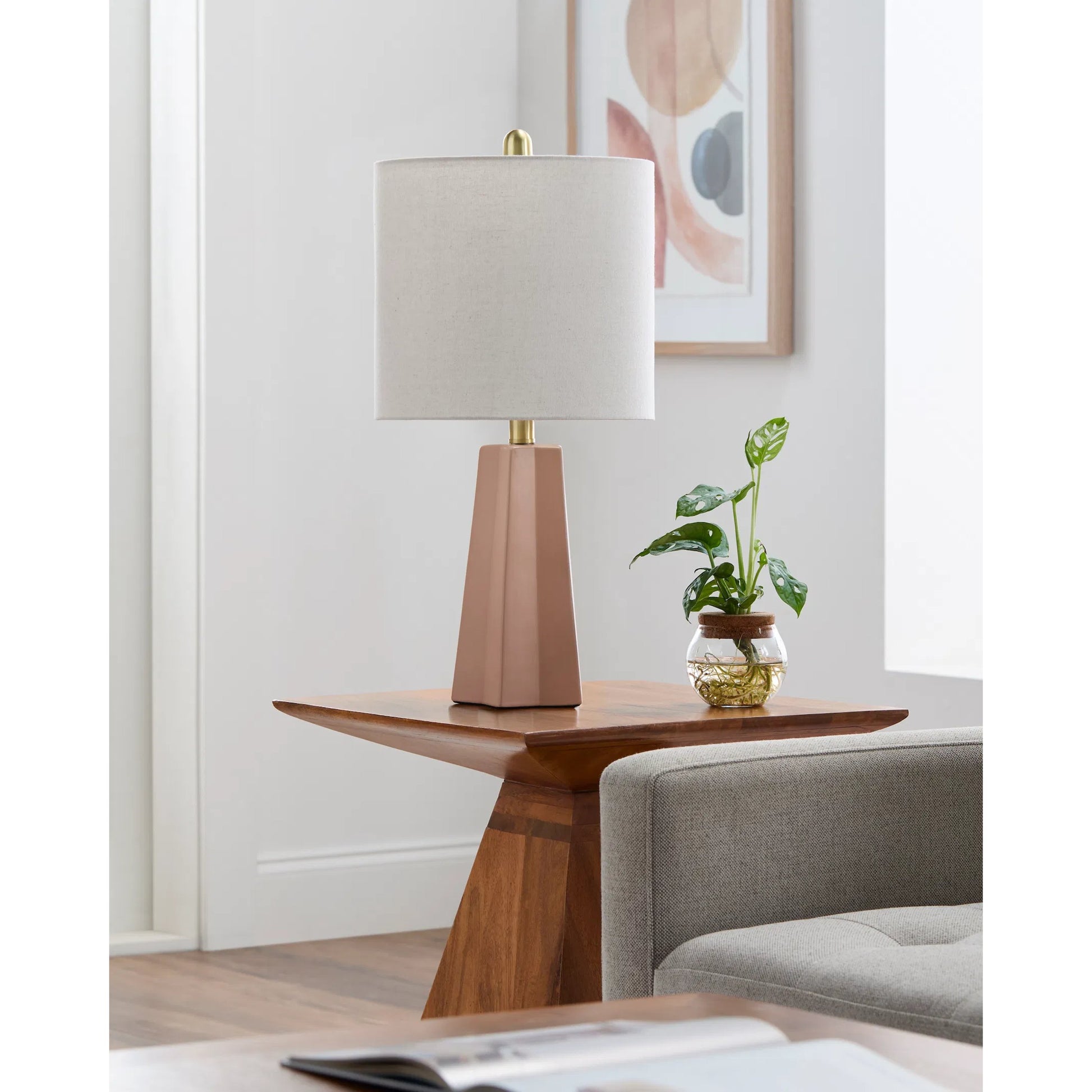 Stellan Accent Table Lamp by Livabliss. Made from ceramic, linen, polystyrene, iron in a modern style.