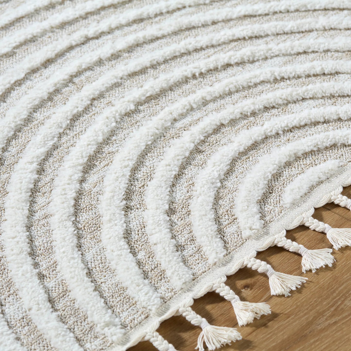 014 SI-2257525,SI-2257526,SI-2257527,SI-2257528,SI-2257529,SI-2257530 | Closeup | Nora Rug - 34246 by Livabliss. Made from unique in a unique style.