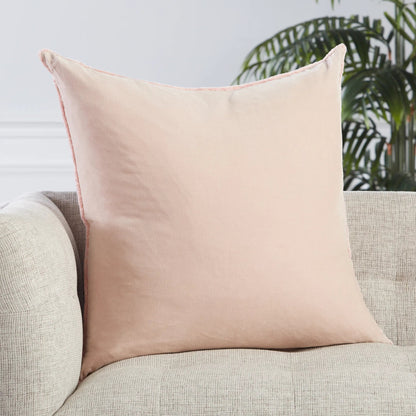 Nouveau NOU19 Pillow by Jaipur Living. Made from 100% cotton in a eclectic & global style.