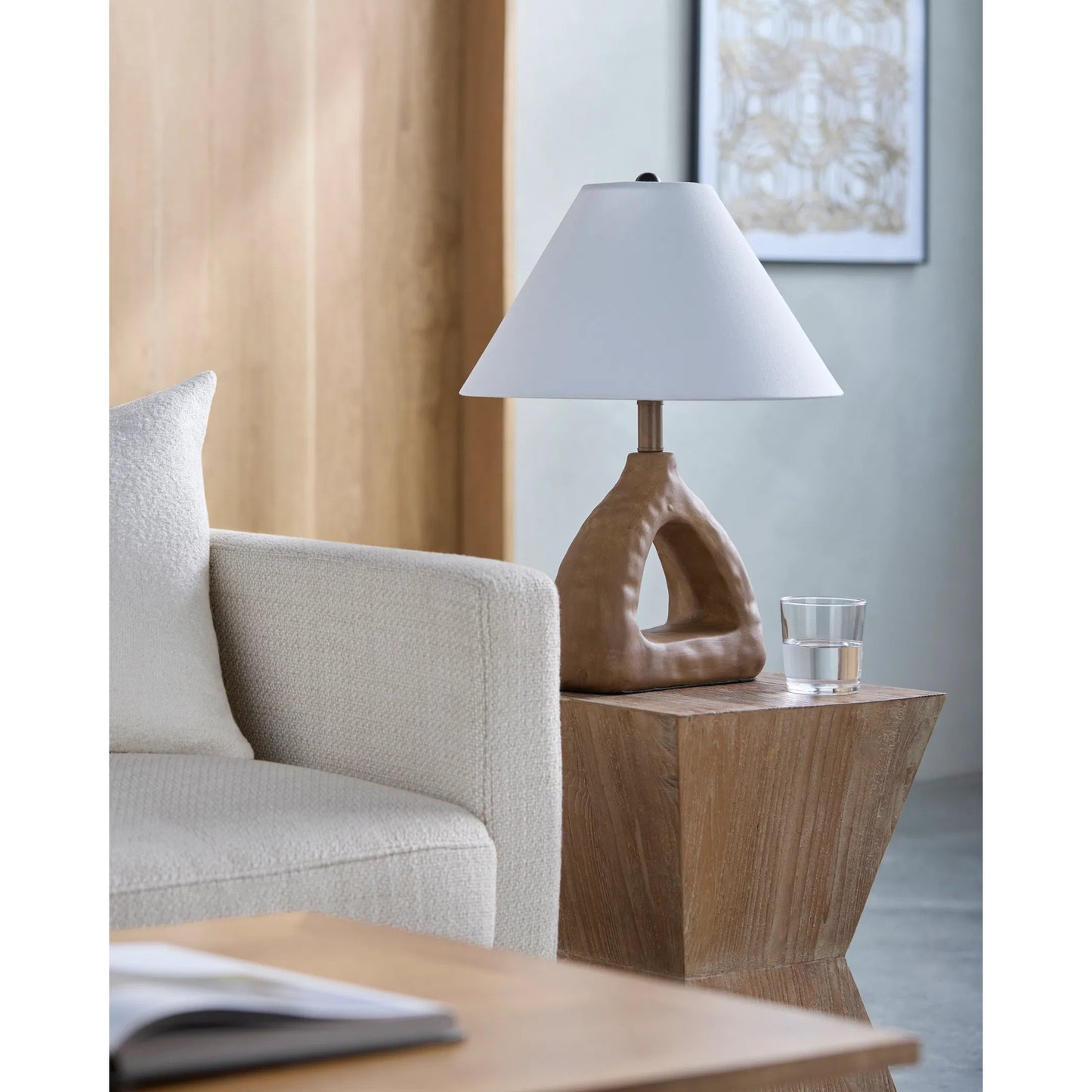 004 SI-2245970 | Lifestyle | Nordeste Accent Table Lamp by Livabliss. Made from ceramic, linen, plastic, resin in a transitional style.