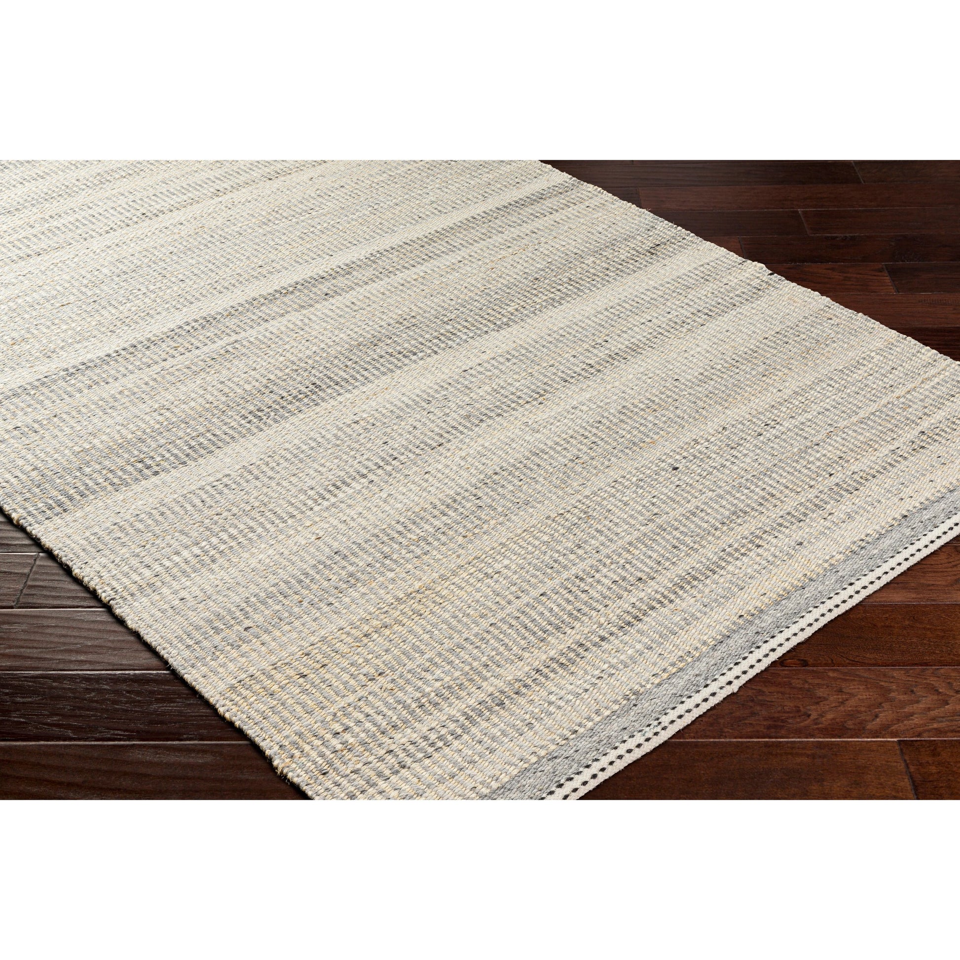 Nottingham Rug - 29247 by Livabliss. Made from 50% jute, 50% wool in a unique style.