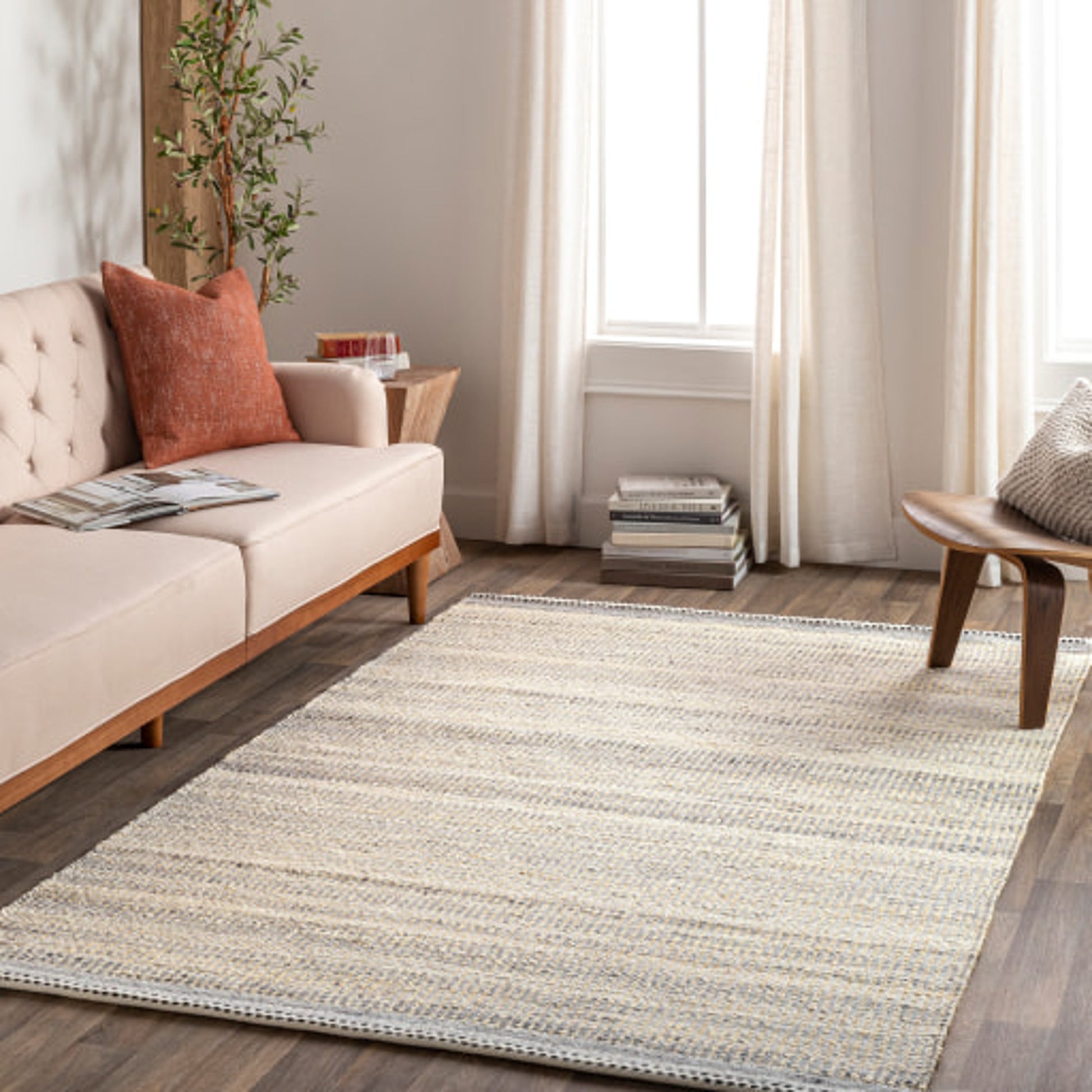 Nottingham Rug - 29247 by Livabliss. Made from 50% jute, 50% wool in a unique style.