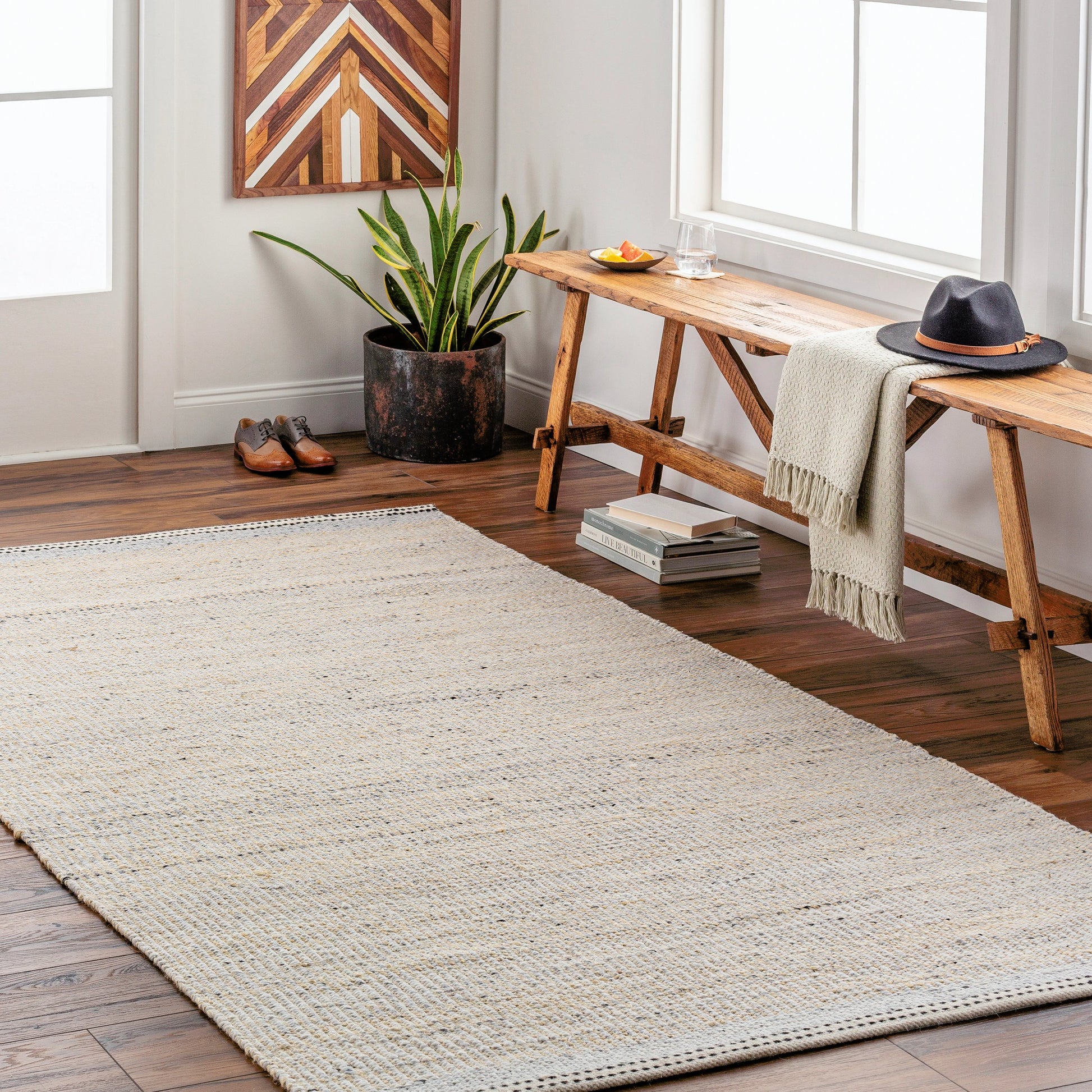 Nottingham Rug - 29247 by Livabliss. Made from 50% jute, 50% wool in a unique style.