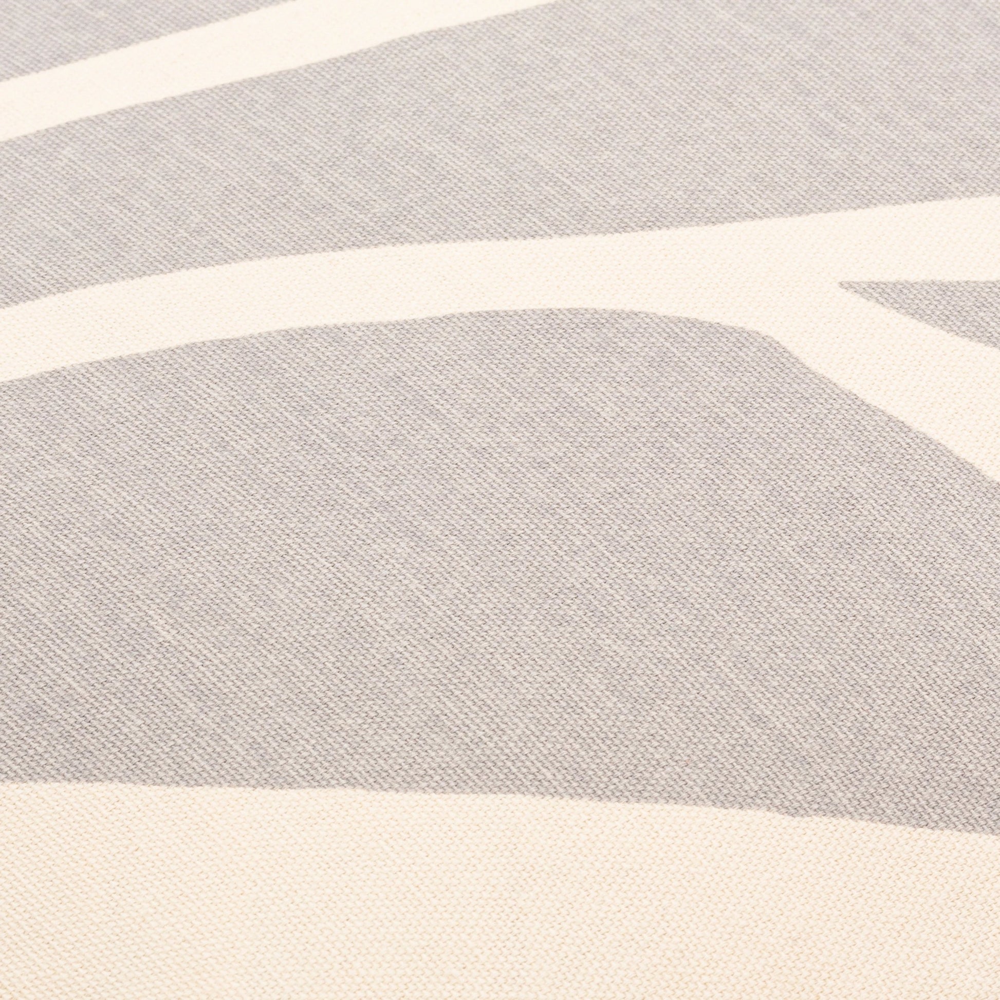 Natur Pillow - 20020 by Surya. Made from 100% cotton in a unique style.