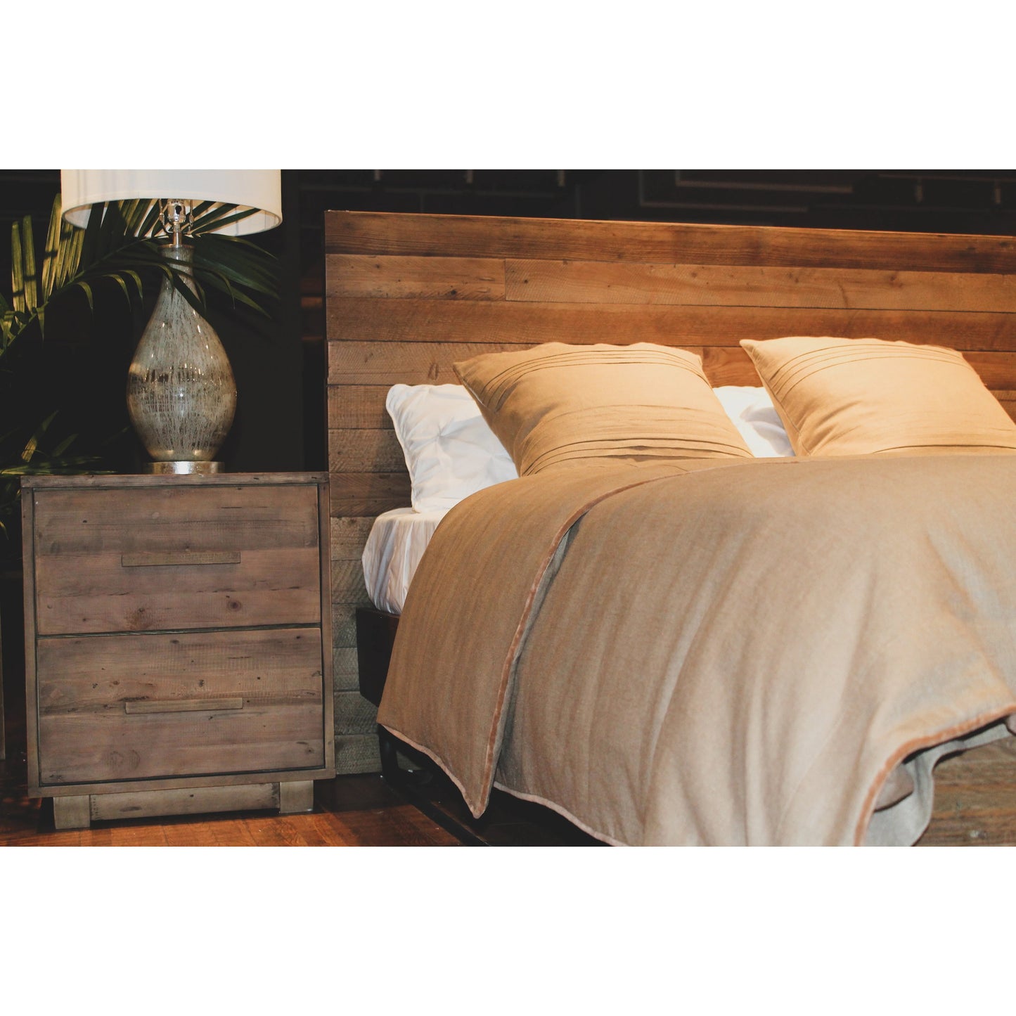 018 SI-2004357 | Lifestyle | Nevada Bed by LH Imports in dark driftwood. Made from reclaimed pine, plywood in a modern style.