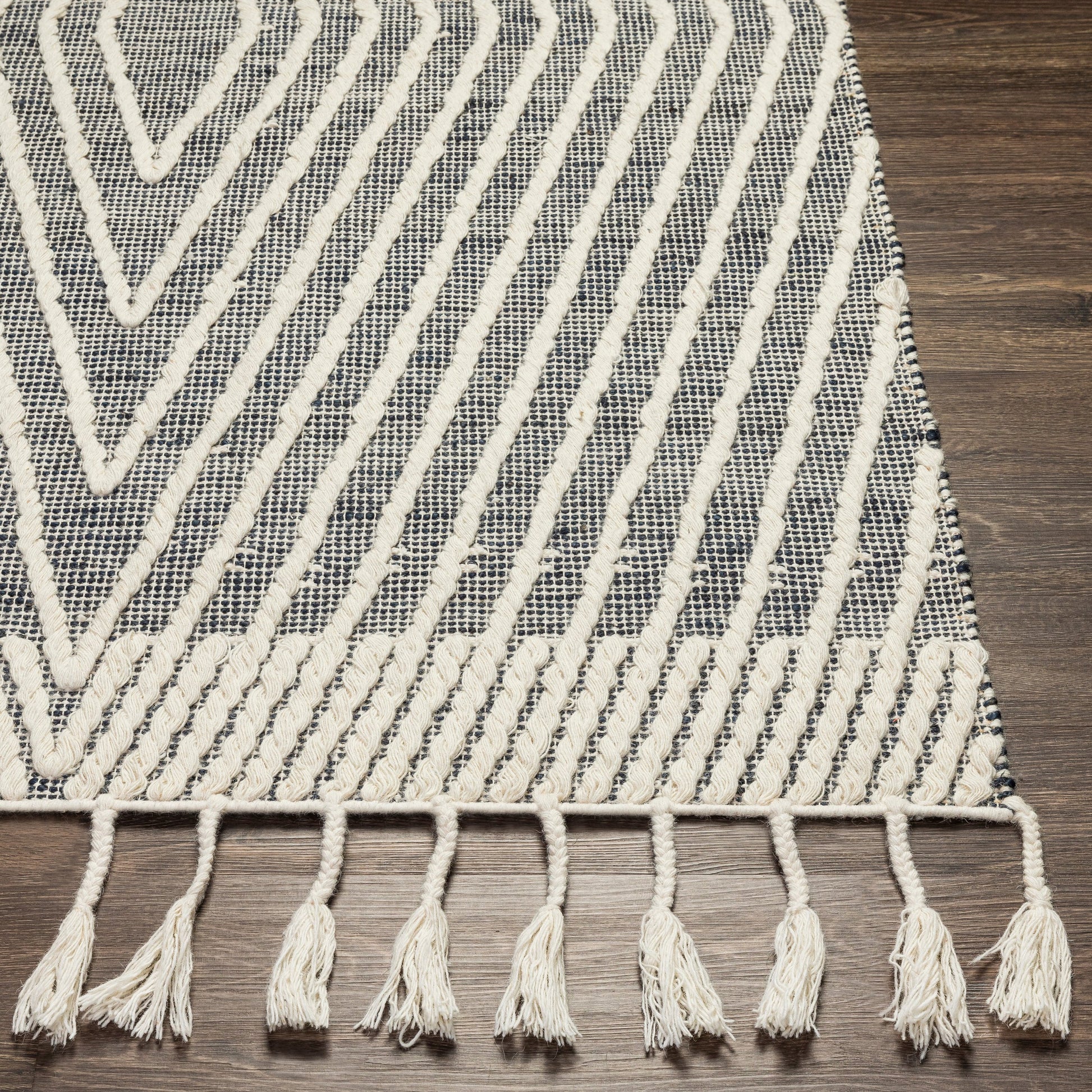 Norwood Rug - 27916 by Livabliss in black, ink blue, cream. Made from 60% jute, 40% wool in a unique style.