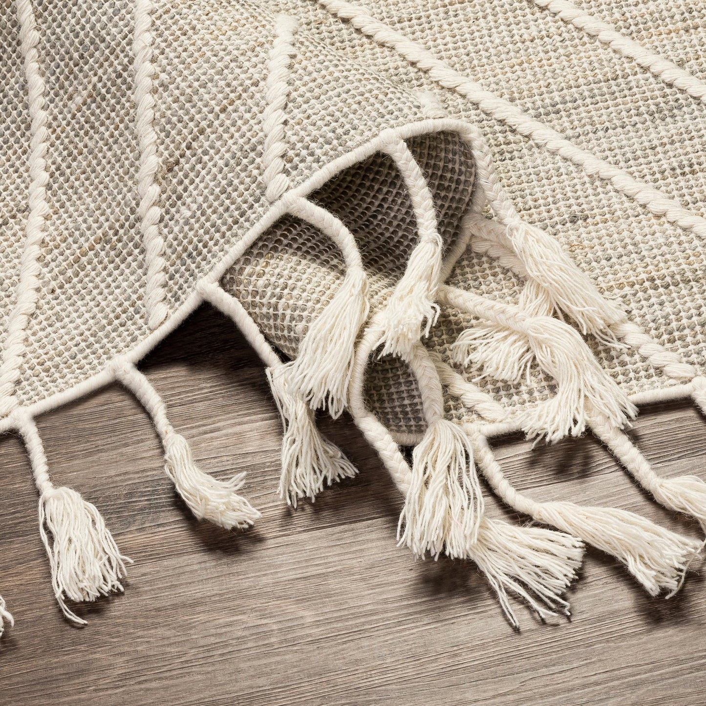 006 SI-1833321,SI-1833322,SI-1833323,SI-1833324,SI-1833325,SI-1833326 | Closeup | Norwood Rug - 27919 by Livabliss in sage, dusty sage, light brown, cream. Made from 60% jute, 40% wool in a unique style.