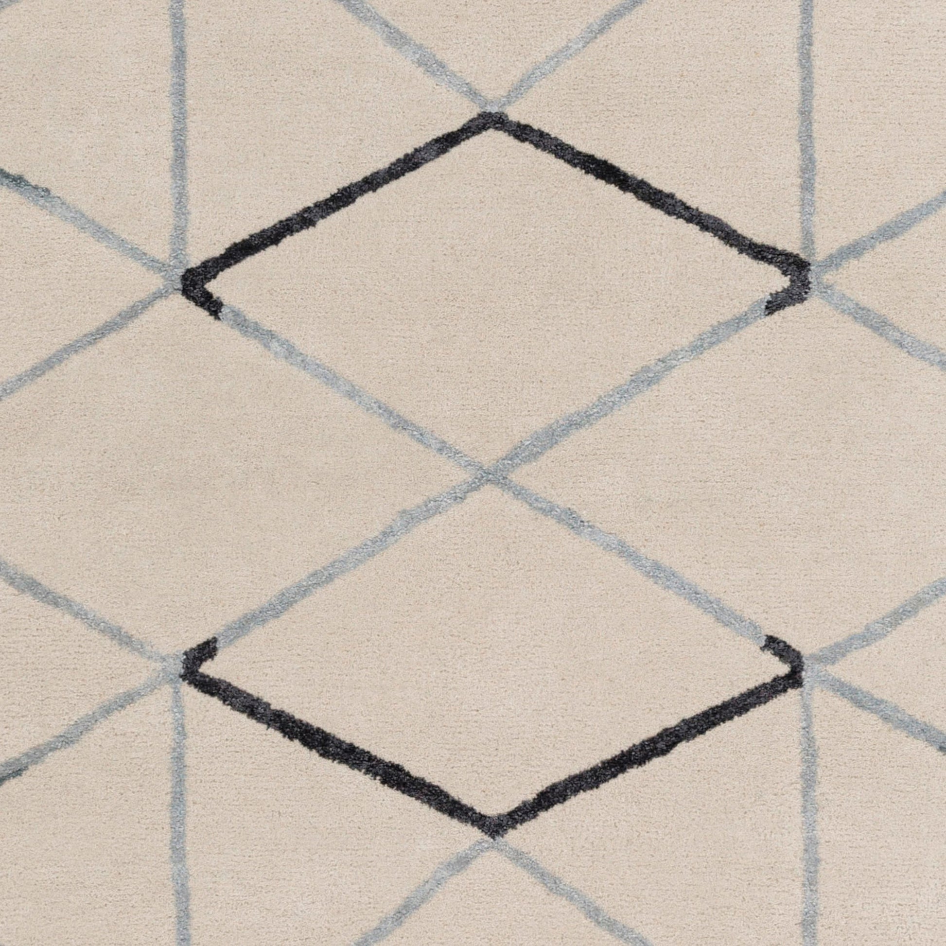 Naya Rug - 15315 by Surya in medium gray, black, ivory. Made from 100% new zealand wool in a unique style.