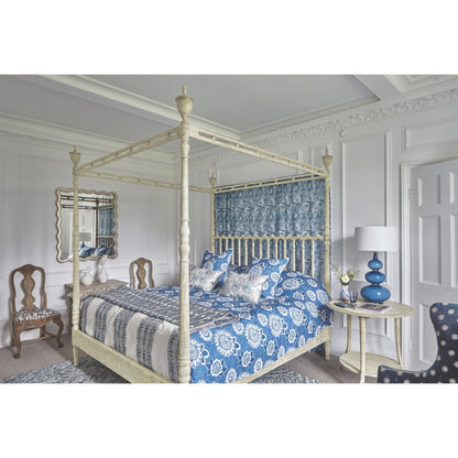 William Yeoward Morris King Bed by Jonathan Charles in grey and greyed oak. Made from oak in a cottage & farmhouse style.