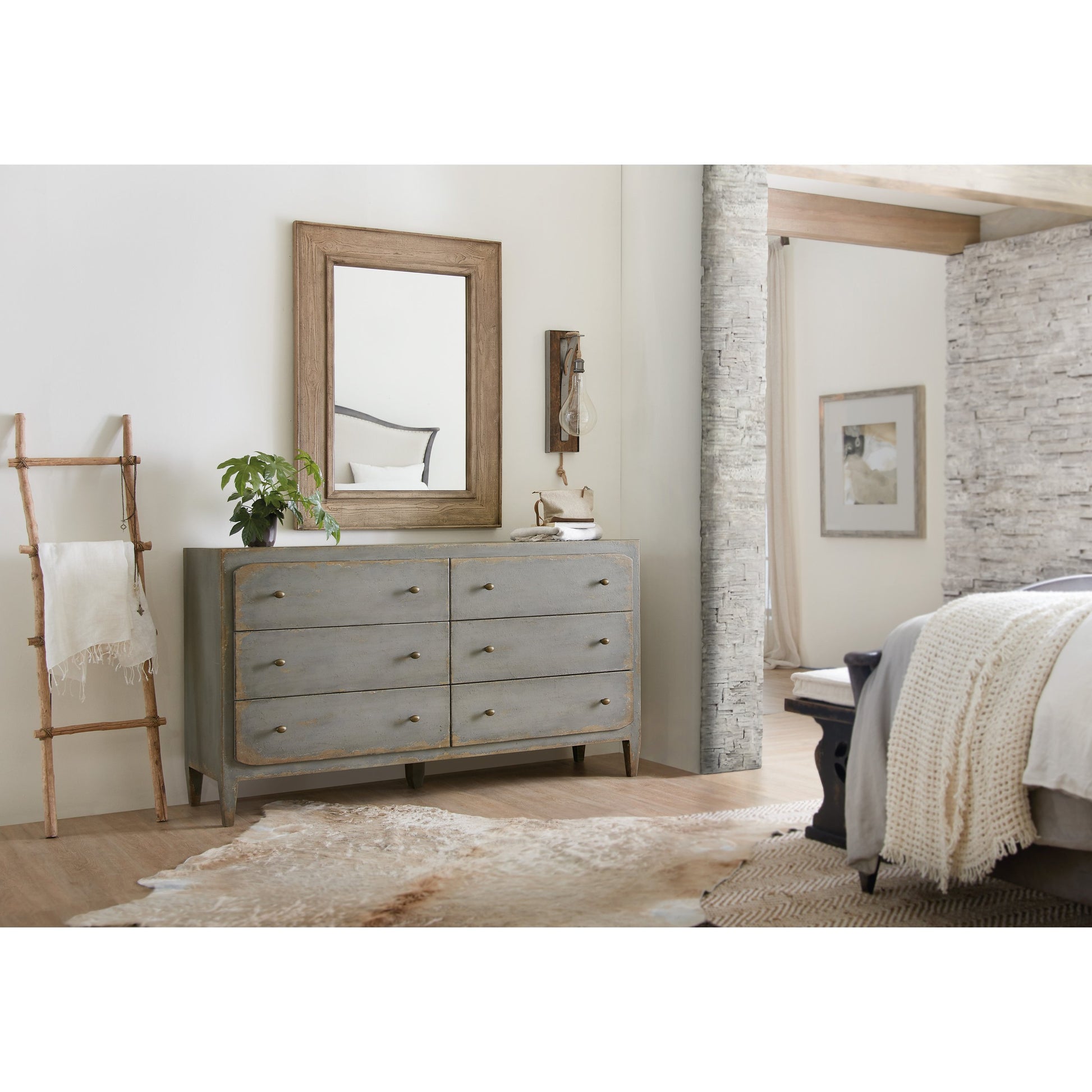 Ciao Bella Dresser by Hooker Furniture. Made from maple veneer, cedar, felt panel, jewelry tray, solid-wood edge top in a traditional style.