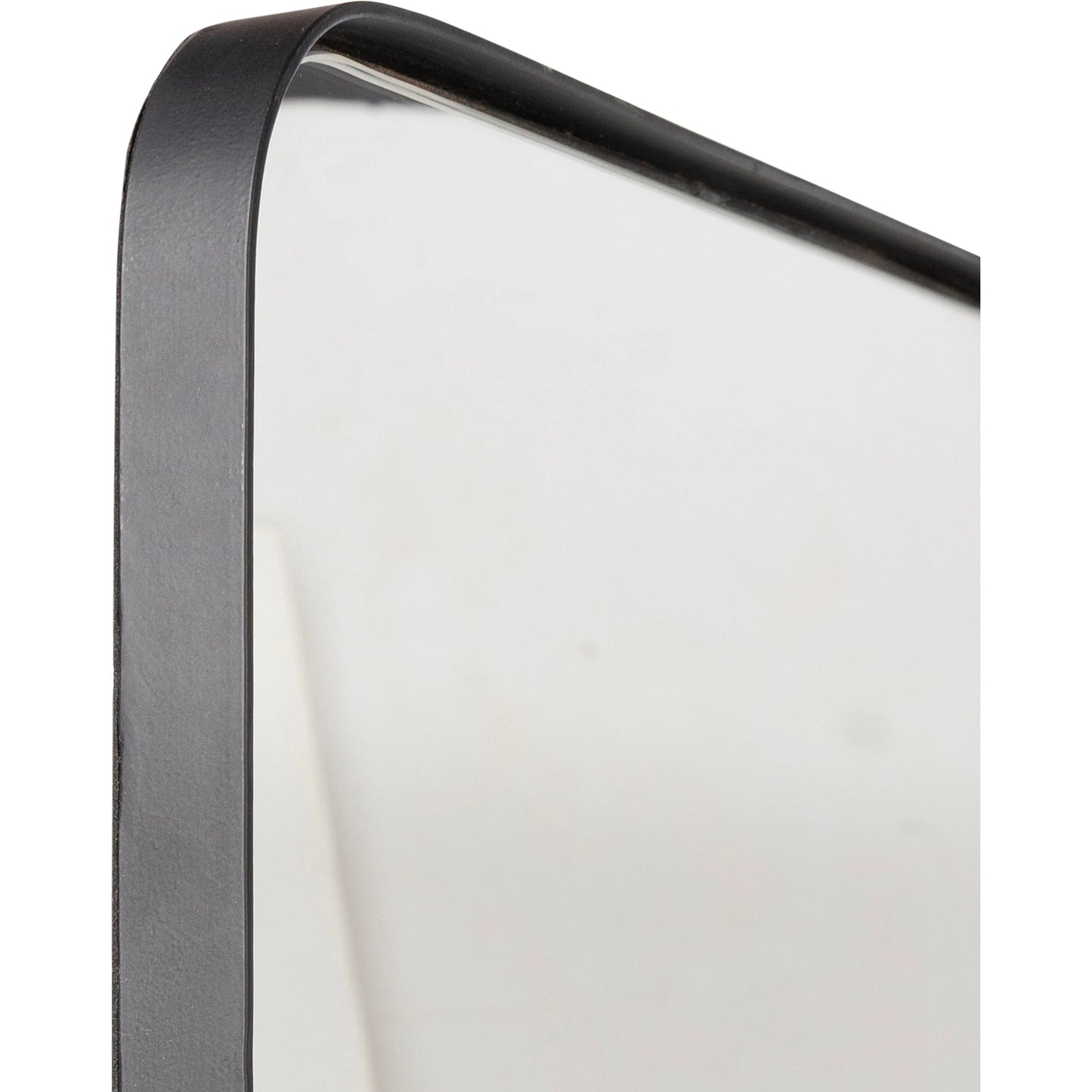 004 SI-1920750 | Closeup | Obsidian Floor Mirror - 32287 by Surya in black and matte. Made from frame: metal, frame (substrate): metal in a modern style.