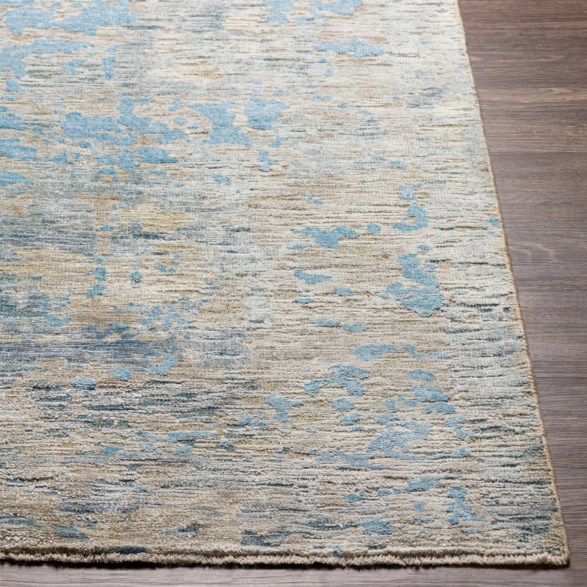 Ocean Rug - 26049 by Surya in blue, ice blue, taupe, light gray. Made from 60% new zealand wool, 40% viscose in a unique style.