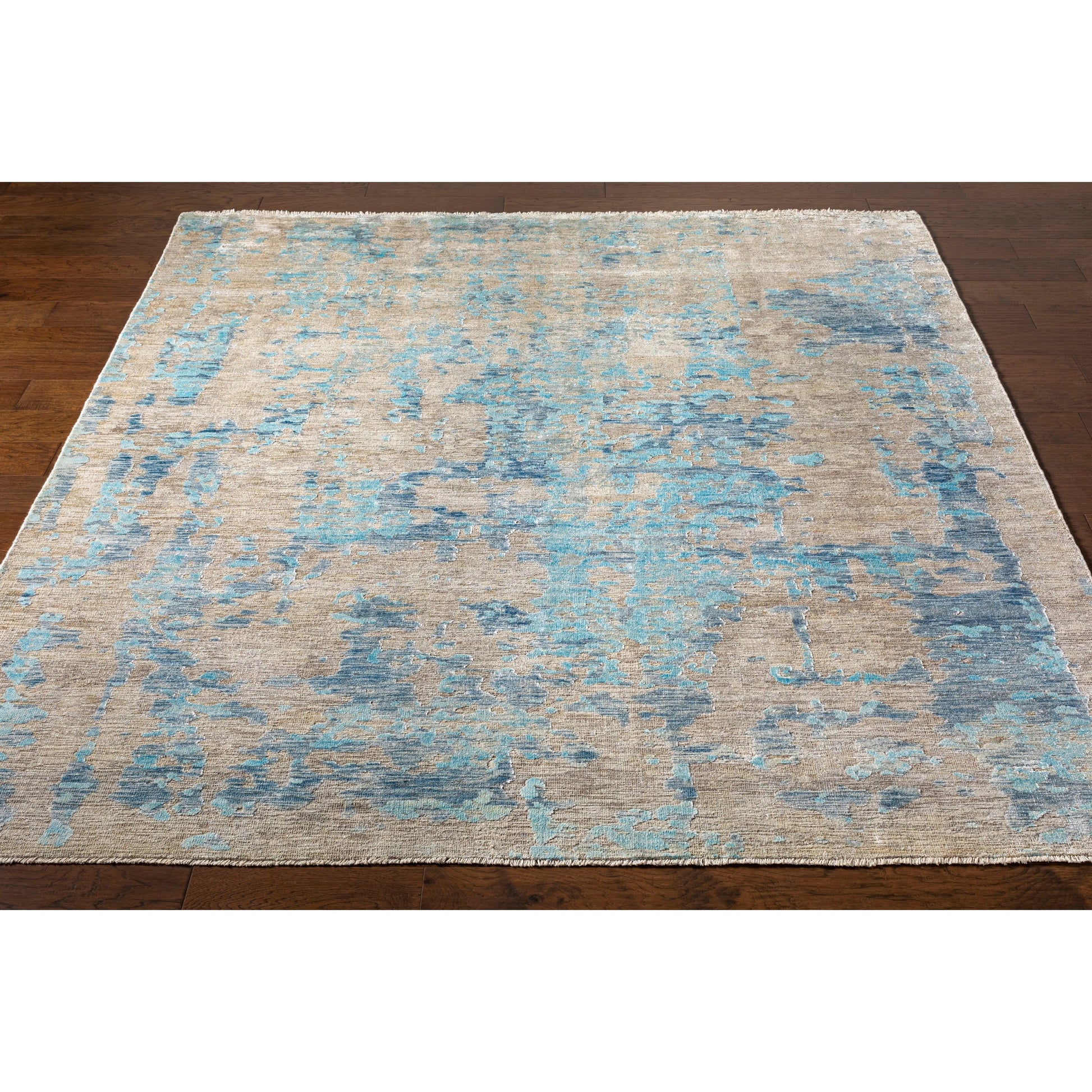 Ocean Rug - 26049 by Surya in blue, ice blue, taupe, light gray. Made from 60% new zealand wool, 40% viscose in a unique style.