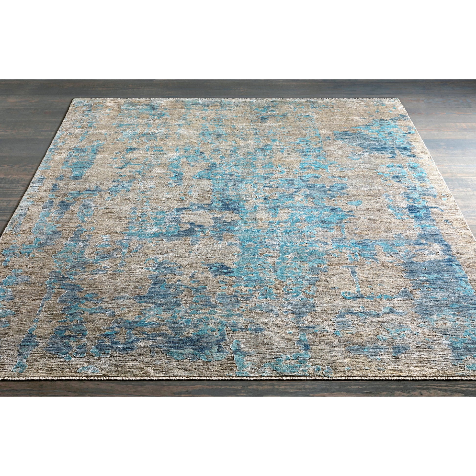 Ocean Rug - 26049 by Surya in blue, ice blue, taupe, light gray. Made from 60% new zealand wool, 40% viscose in a unique style.