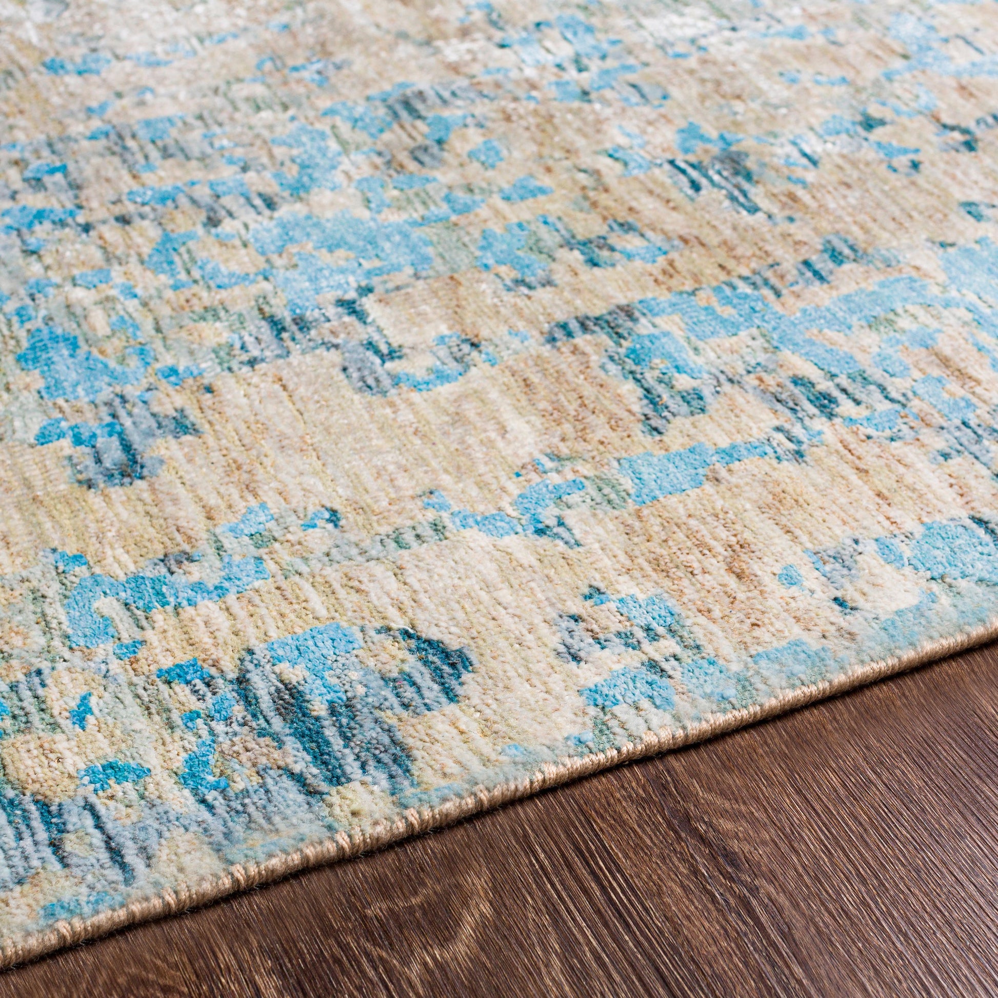 Ocean Rug - 26049 by Surya in blue, ice blue, taupe, light gray. Made from 60% new zealand wool, 40% viscose in a unique style.