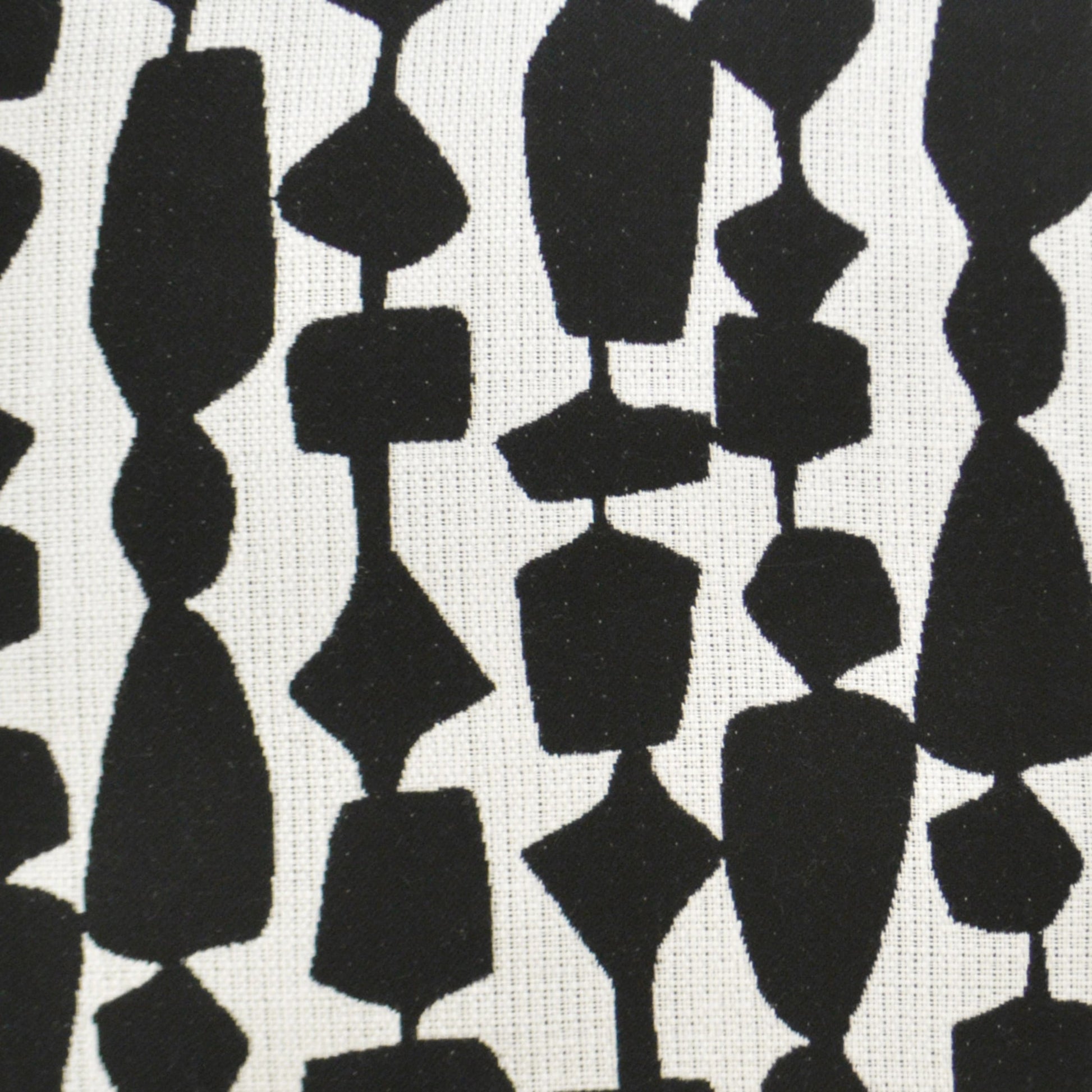 Freya Pillow by DV Kap Home. Made from 100% sunbrella acrylic in a modern style.