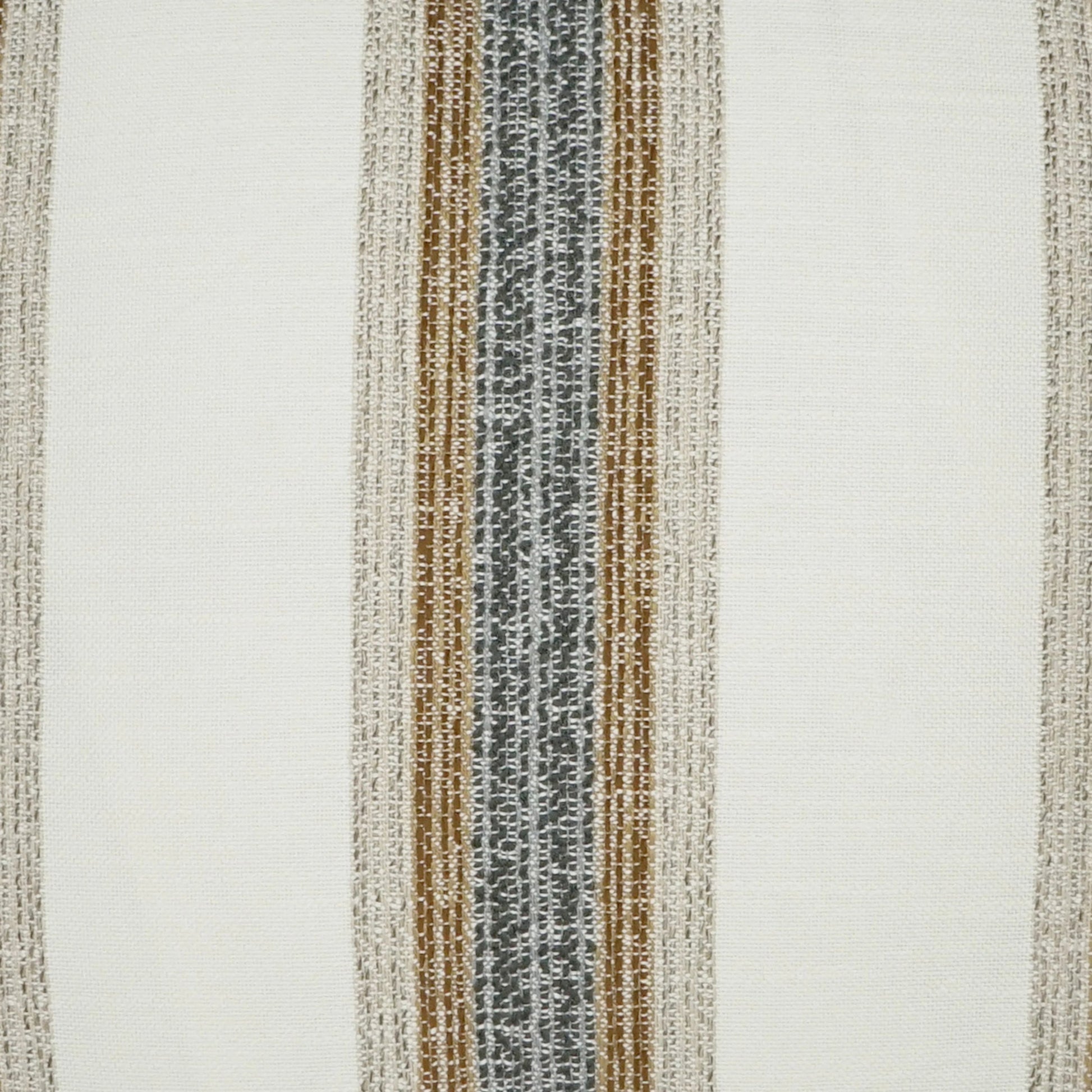 Ormsby Pillow by DV Kap Home in tweed. Made from 84.21% poly(uv),13.94% pcrpoly(uv), 1.85% olefin(uv) in a modern style.