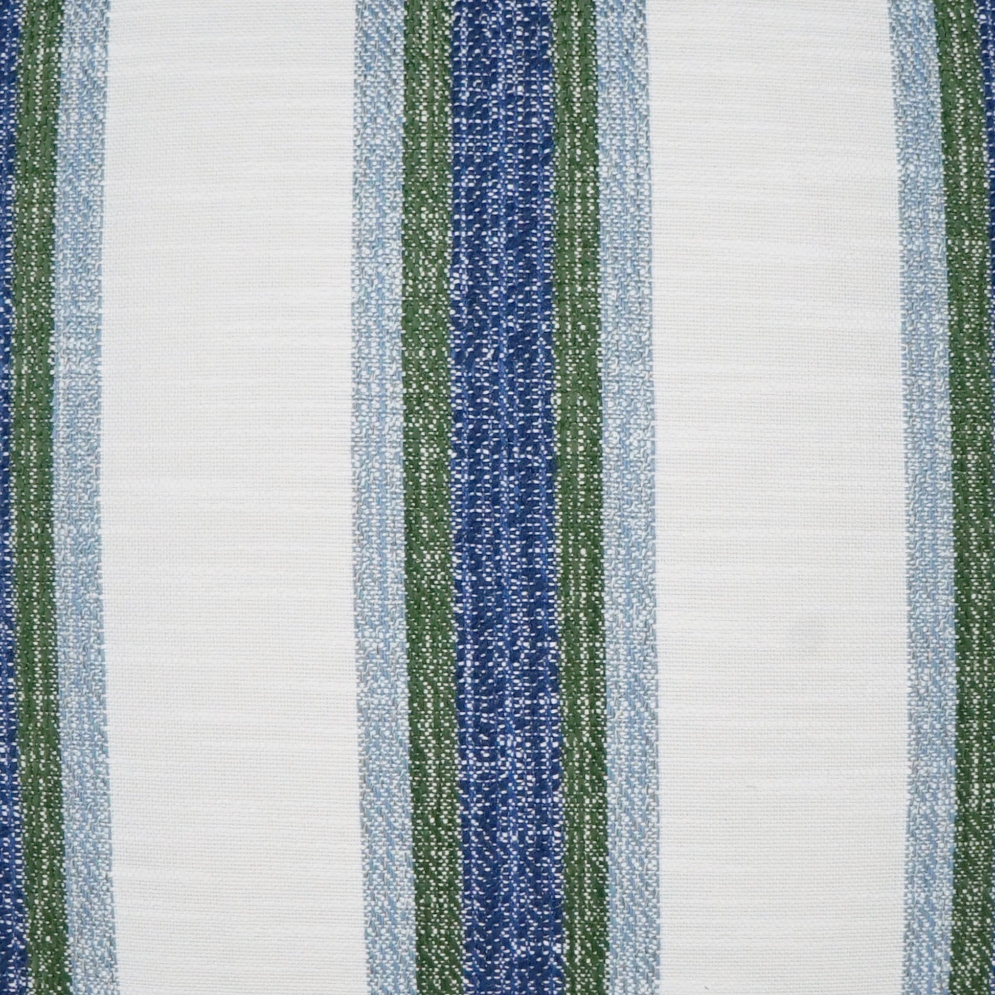 Ormsby Pillow by DV Kap Home in tweed. Made from 84.21% poly(uv),13.94% pcrpoly(uv), 1.85% olefin(uv) in a modern style.