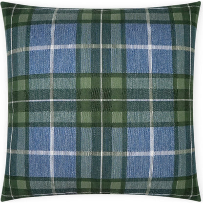 Roddy by DV Kap Home. Made from 84.78% poly(uv), 15.22% olefin(uv) in a modern style.