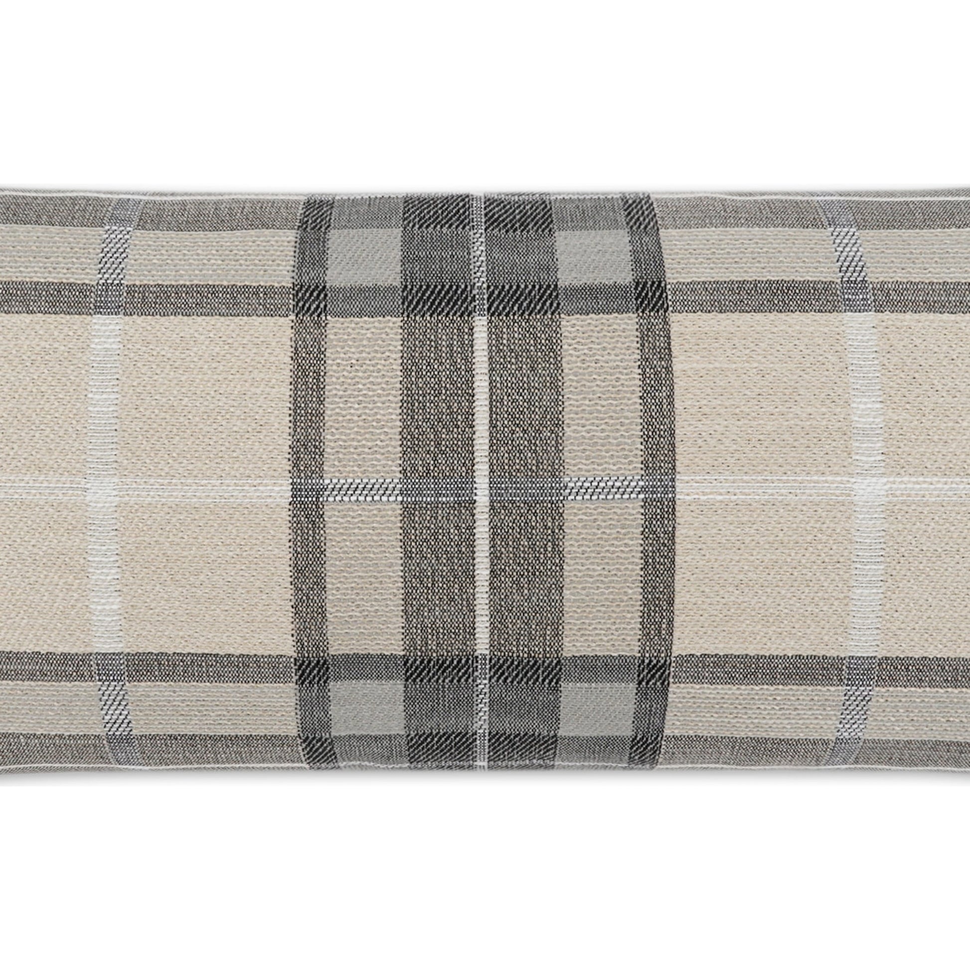Roddy Lumbar by DV Kap Home. Made from 84.78% poly(uv), 15.22% olefin(uv) in a modern style.