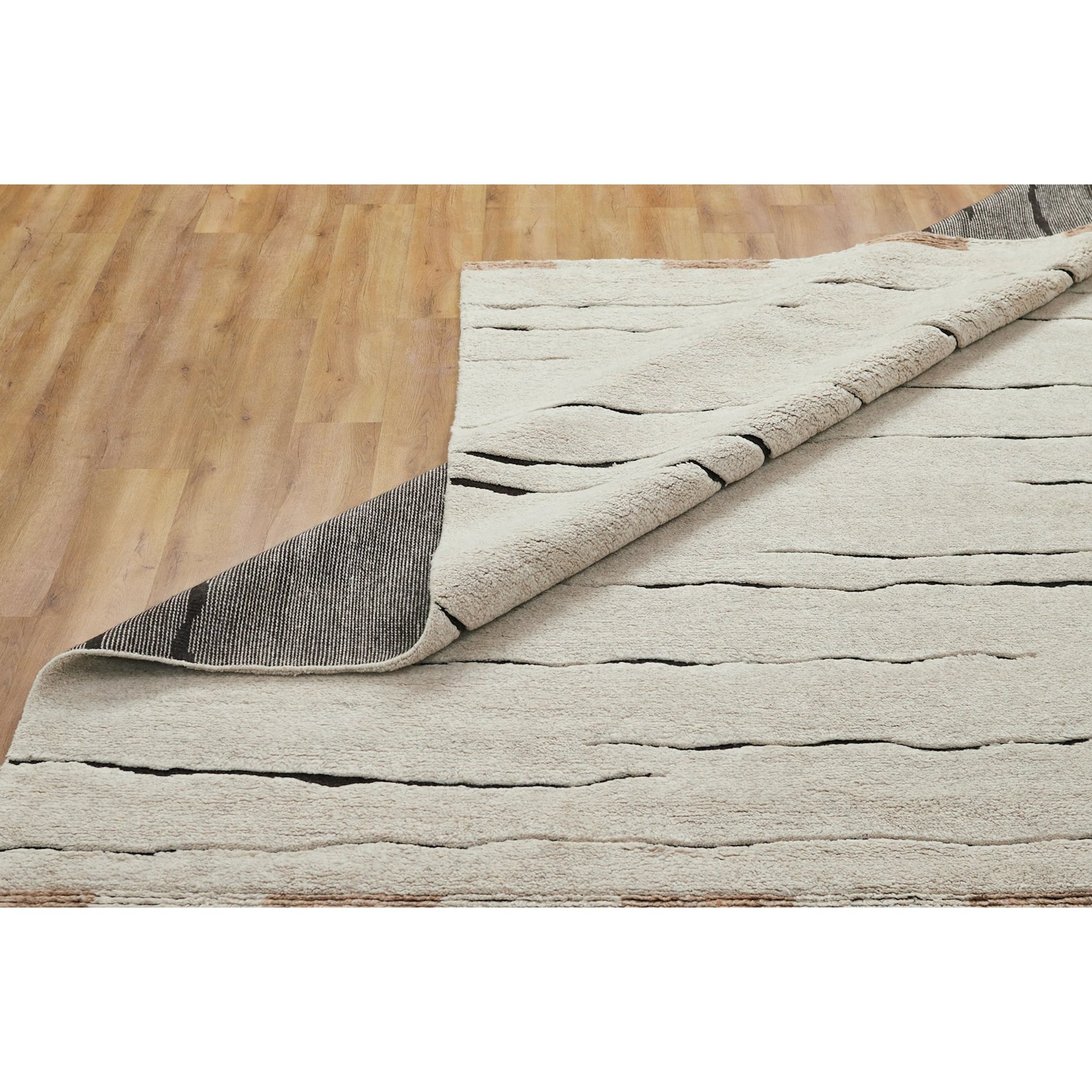 Odyssey Rug - OD1830 by Kalaty in white. Made from wool in a unique style.
