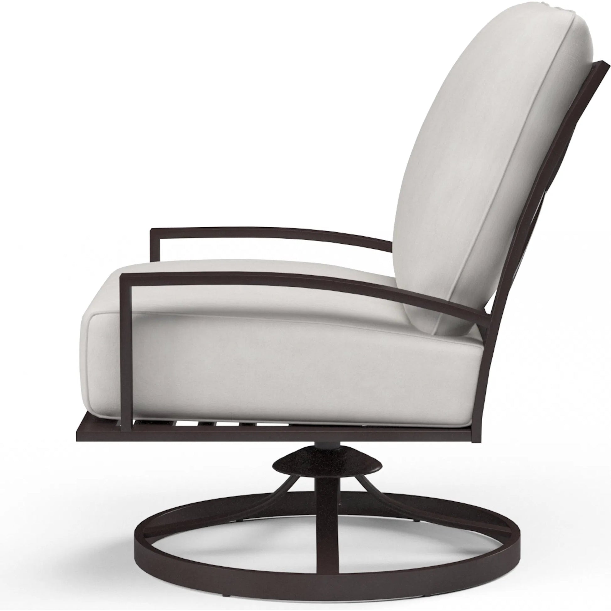 La Outdoor Jolla Club Swivel Chair by Sunset West in espresso. Made from aluminum in a modern style.