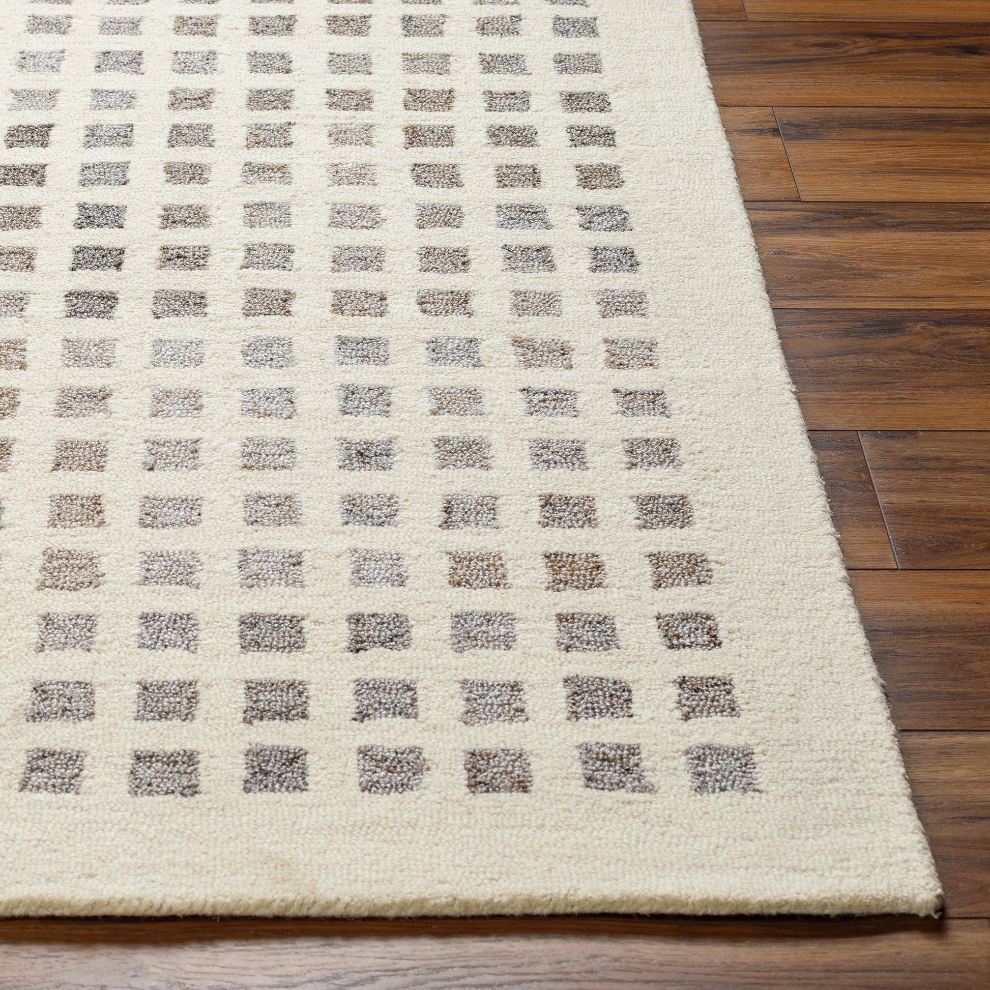 Ottawa Rug by Livabliss in beige, gray, brown, light gray. Made from main: 73% wool, main: 27% recycled pet yarn in a modern style.