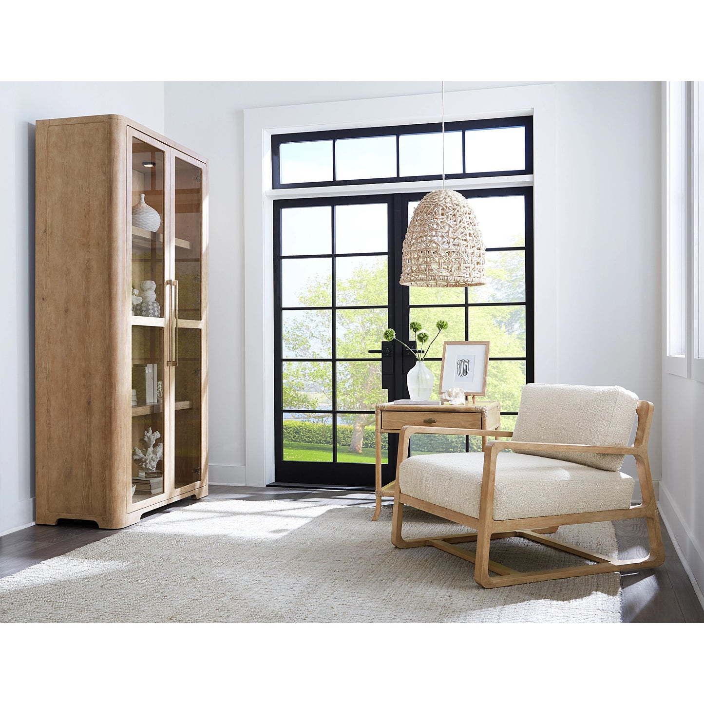 004 SI-2133730 | Lifestyle | Retreat Pole Rattan End Table by Hooker Furniture in dune. Made from oak, maple veneers with rope in a cottage & farmhouse style.