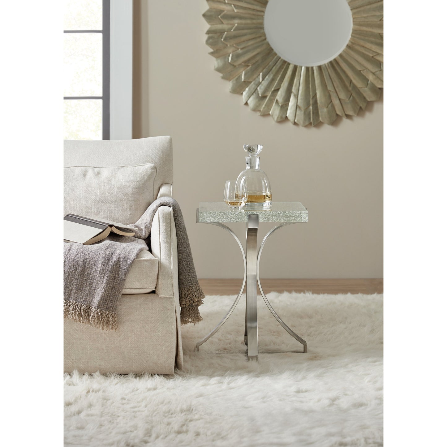 003 SI-1748496 | Lifestyle | Bubble  Accent Table by Hooker Furniture in chrome. Made from bubble glass, stainless steel in a modern style.
